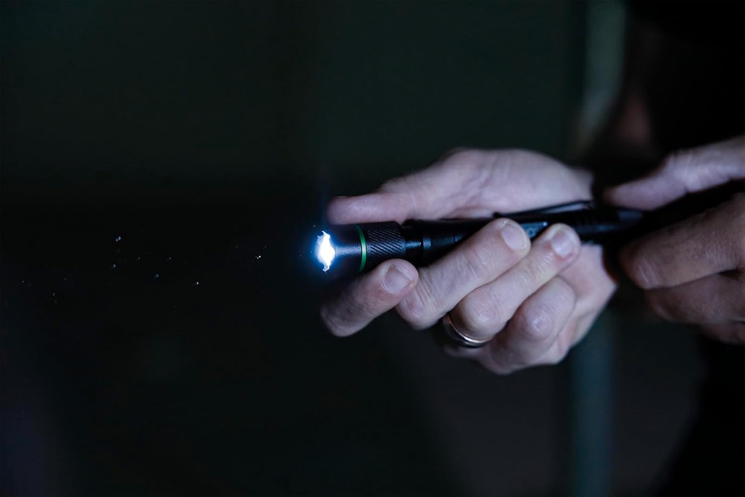 STAHLWILLE 13136 SL 850 Rechargeable LED Torch Pen Light up to 850 Lm Housing Made of Durable Aluminium 3 Hours Light Time