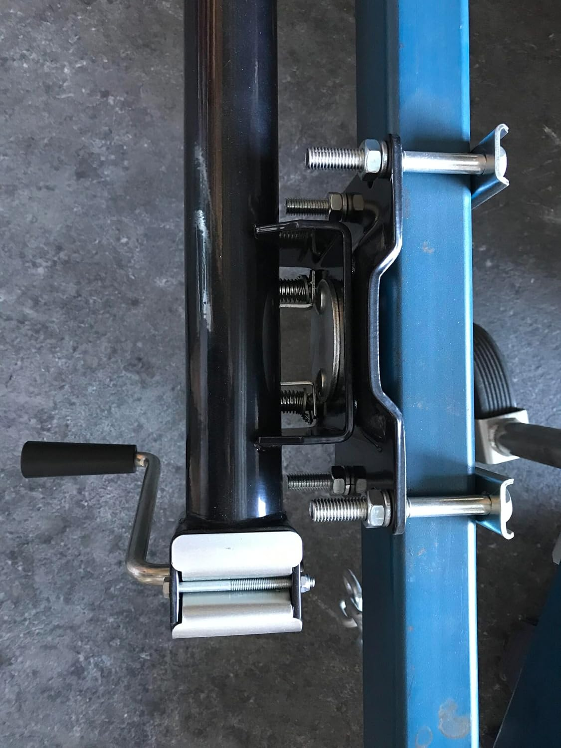 TRA Australia 2000Kg Caravan Trailer Manual Jack Stand with Draw Bar Fitment image number 4