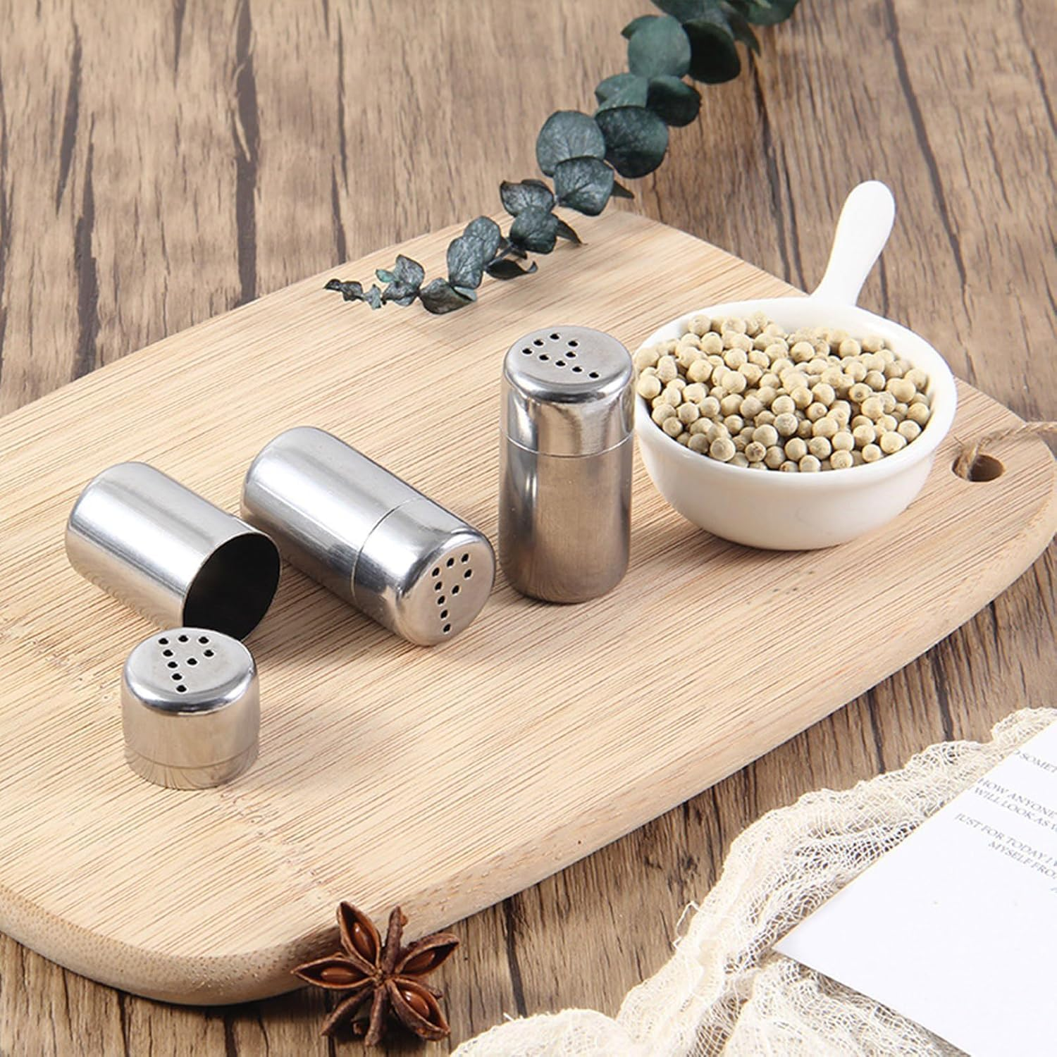 Mini Salt Shakers Small for on the Go 5 Ml Salt and Pepper Shakers, 4Pcs Stainless Steel Mini Salt and Pepper Shakers,Stainless Steel Salt Shakers 5 Ml Spice Shakers,Stainless Steel Mini Salt Shakers