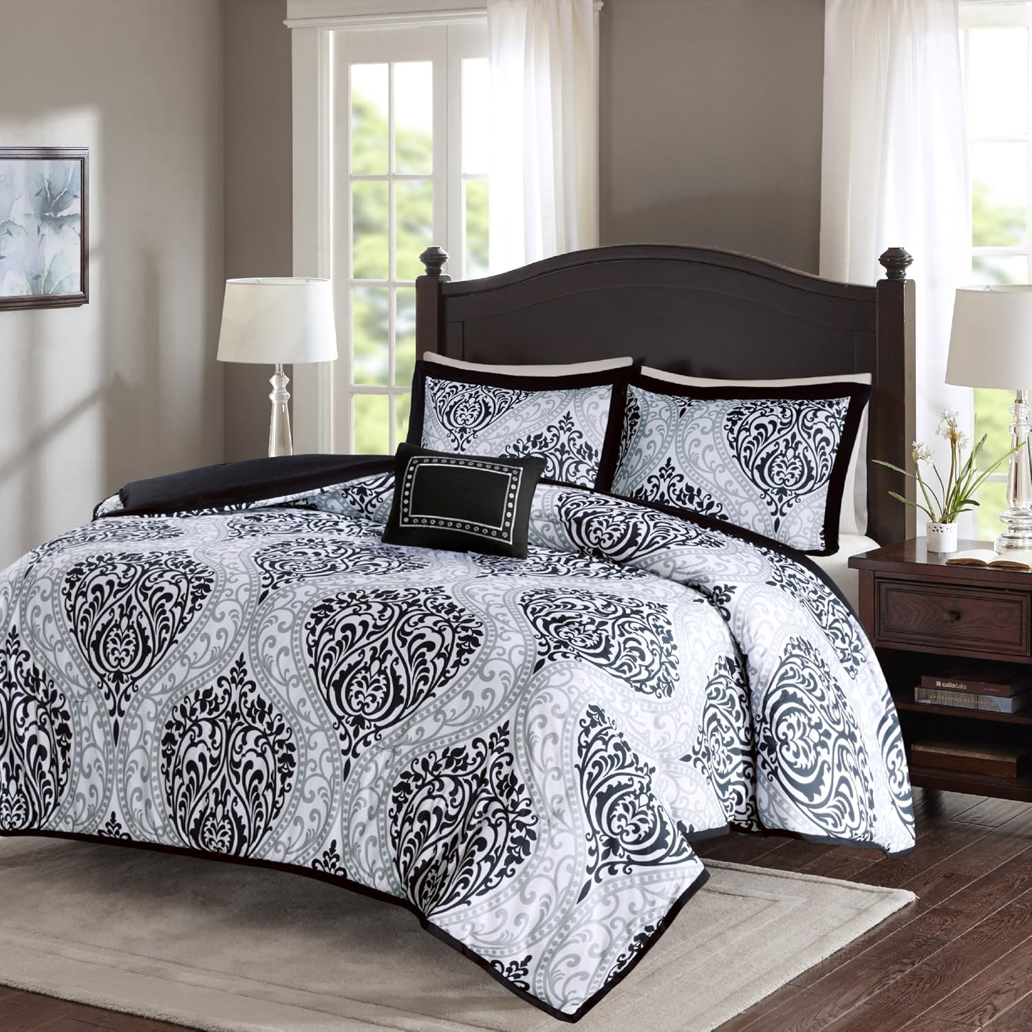 Comfort Spaces CS10-0676 Comforter Set Ultra Soft Printed Pattern Hypoallergenic Bedding, Twin/Twin Xl(66"X90"), Coco Black/White Damask image number 1