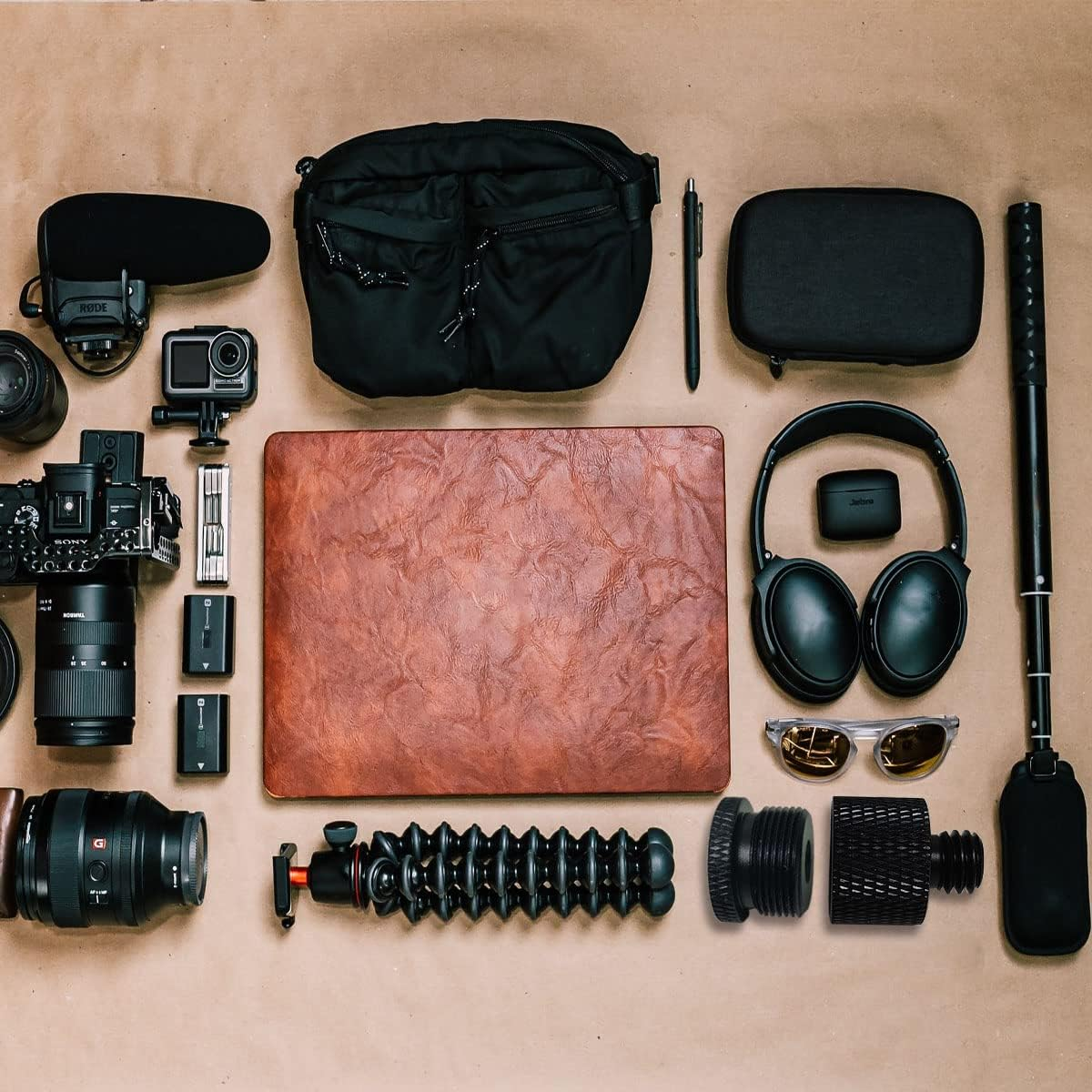 4 Pieces Mic Screw Adapter, 5/8 Female to 3/8 Male and 3/8 Female to 5/8 Male, 5/8 Female to 1/4 Male and 1/4 Female to 5/8 Male, Mic Thread Adapter, Microphone Adapter image number 2