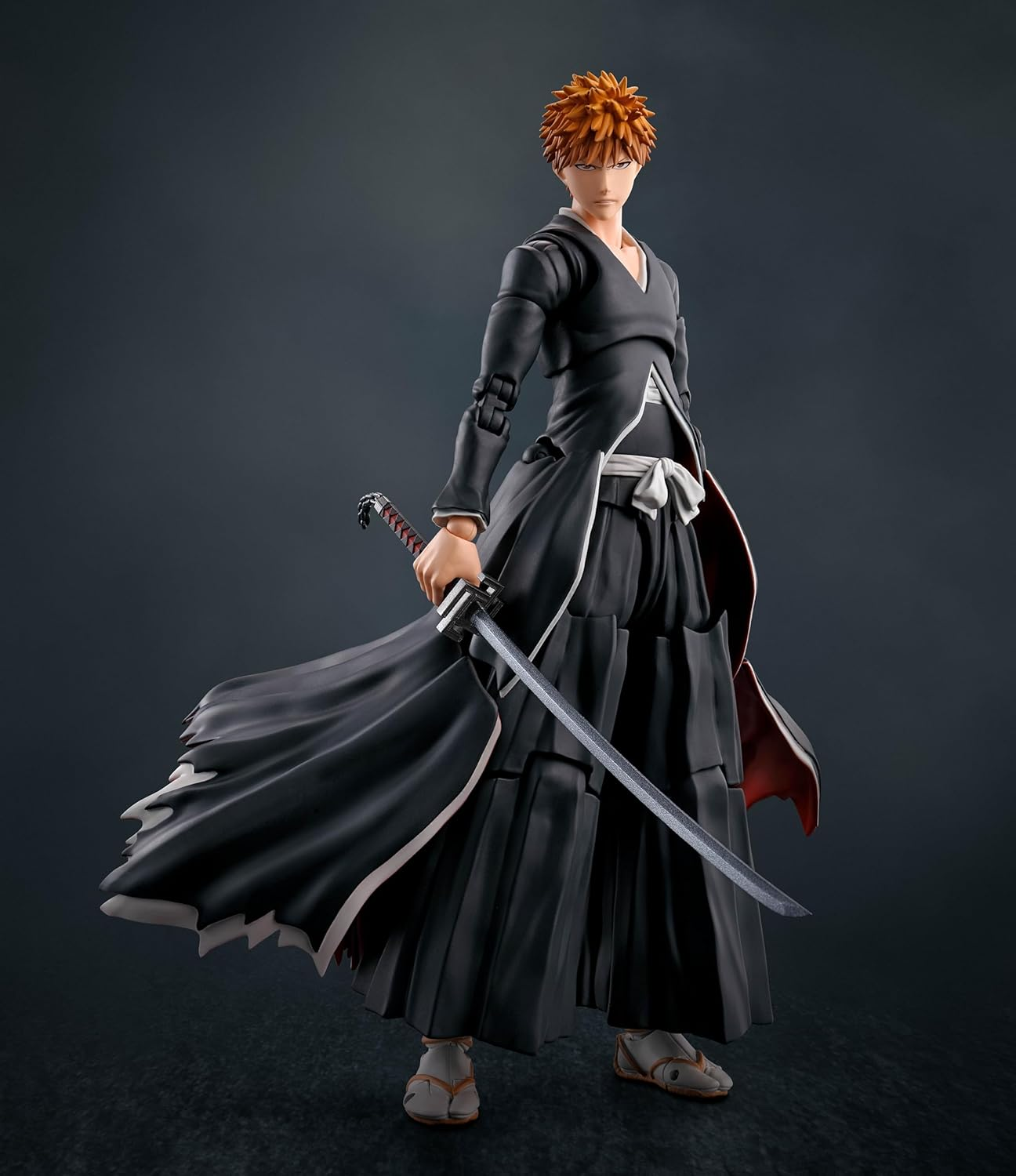Tamashii Nations S.H.Figuarts Bleach - Ichigo Kurosaki (Getsugatensho) image number 3