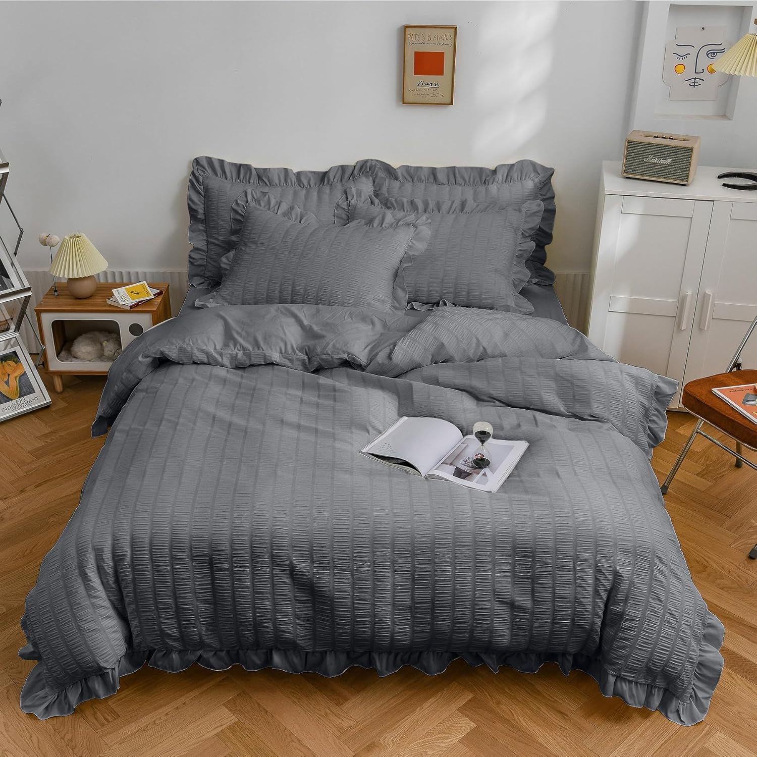 AYO Duvet Cover, Semi-Double, 4-Piece Set, Seersucker Fabric, Ruffle Included, Duvet Cover, Bed Cover, Pillowcases, Fitted Sheet, Bedding Cover Set, Peach Skin Treatment, Western Style, Washable, image number 1