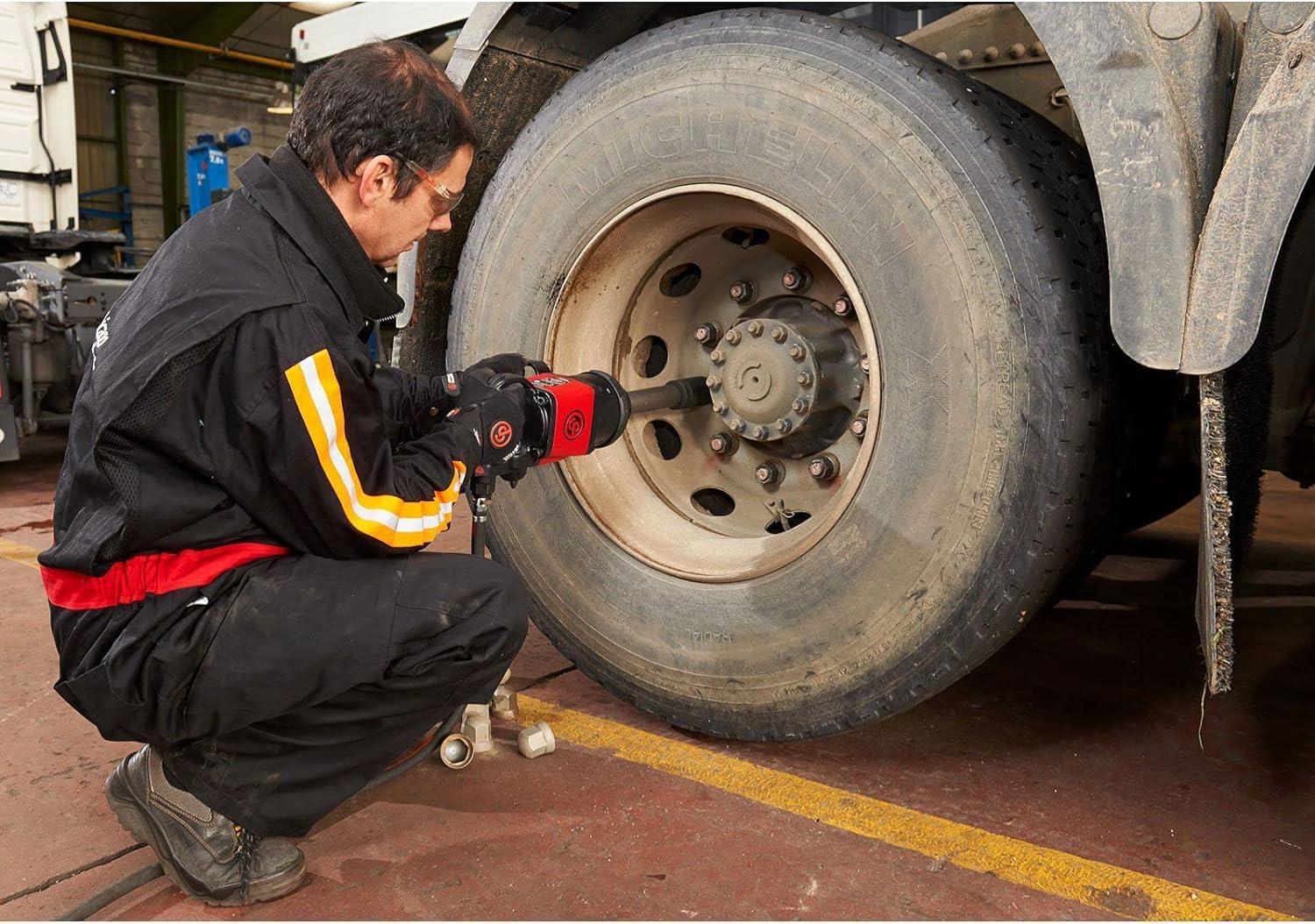 Chicago Pneumatic Tool CP7782-6 Heavy Duty 1-Inch Impact Wrench with 6-Inch Extended Anvil image number 6