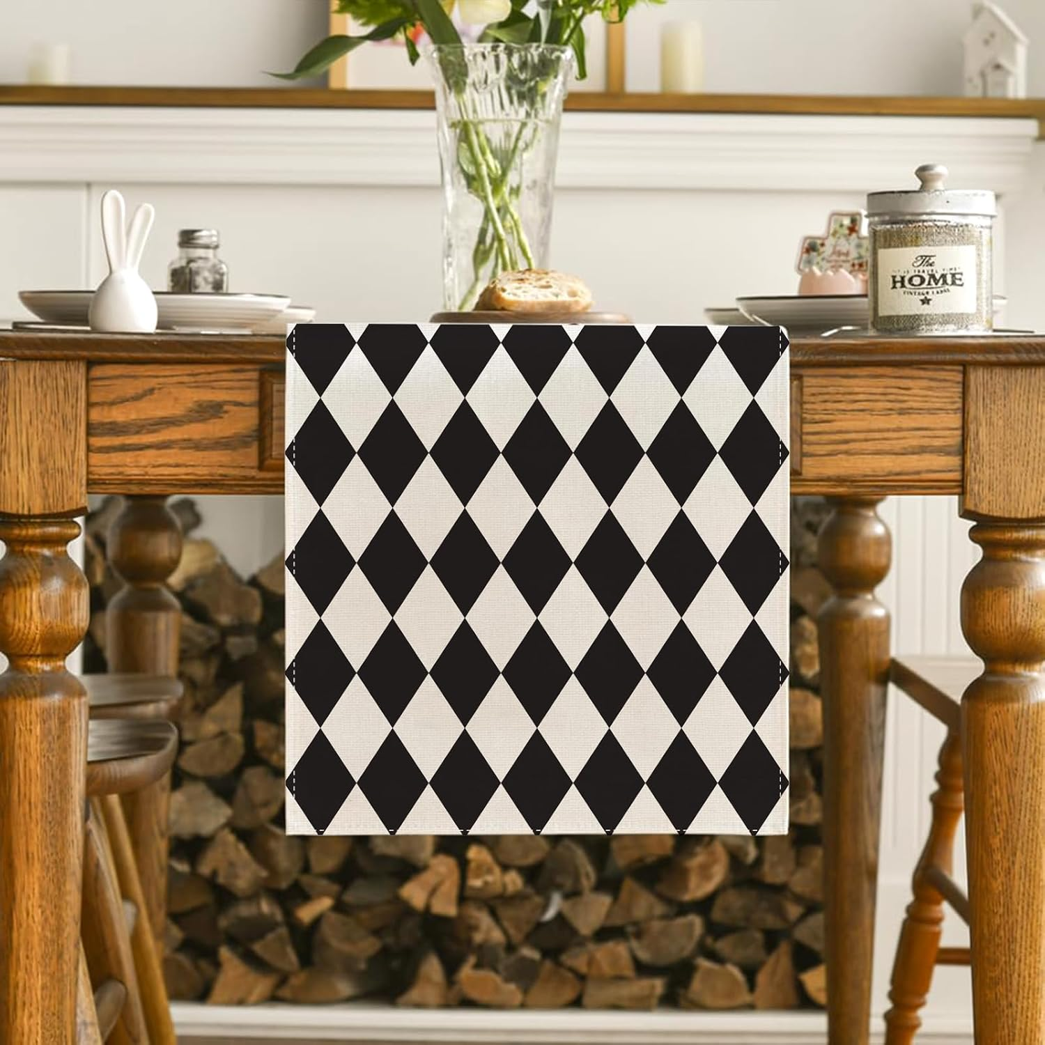 Black and White Diamond Table Runner Tea Themed Party Decor Picnic Holiday Checkered Table Cover Black and White Decorations for Simple Life Home Party image number 2