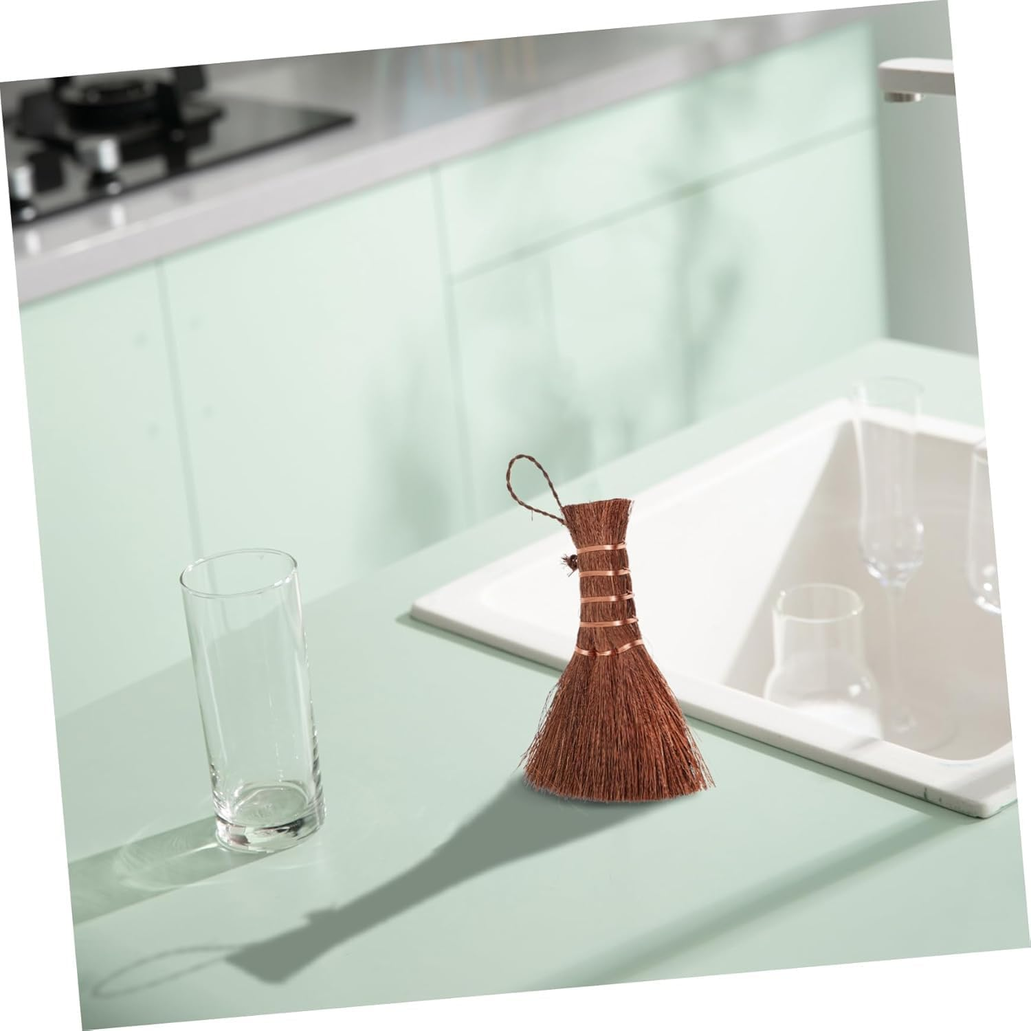 1Pc Mini Brown Broom,Mini Shape Broom Delicate Corner Broom, Mini Palm Broom Natural Material Broom, Small Palm Broom Natural Palm Broom, Multifunctional Broom Desktop Cleaning Tool (14Cm) - 22.5Cm image number 5