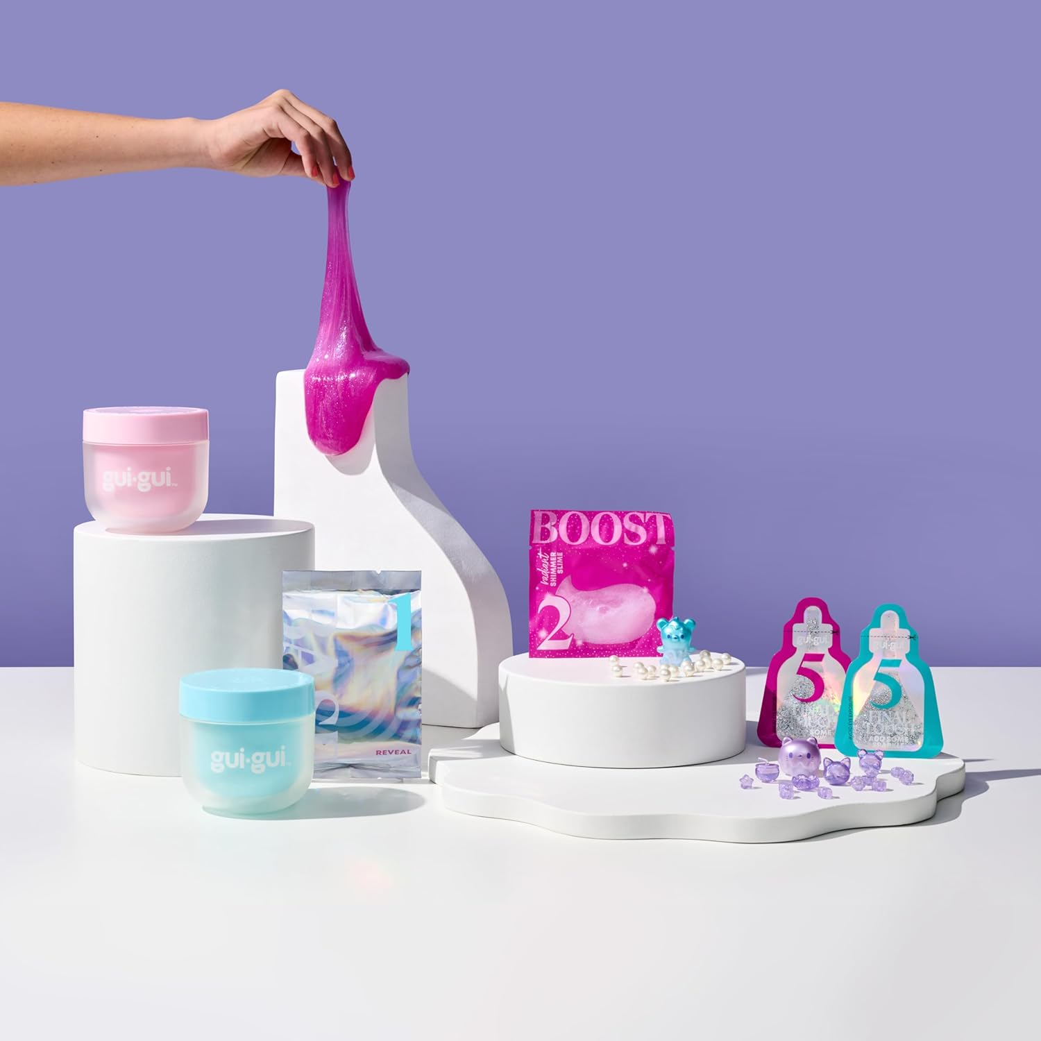 Gui Gui Shimmer Deluxe Duo Pack, with 2 Iridescent Slimes, Pearl Bead Booster and 2 Glow-Up and Finishing-Touch Sachets, Level up Your Slimes with a Major Glow-Up image number 6