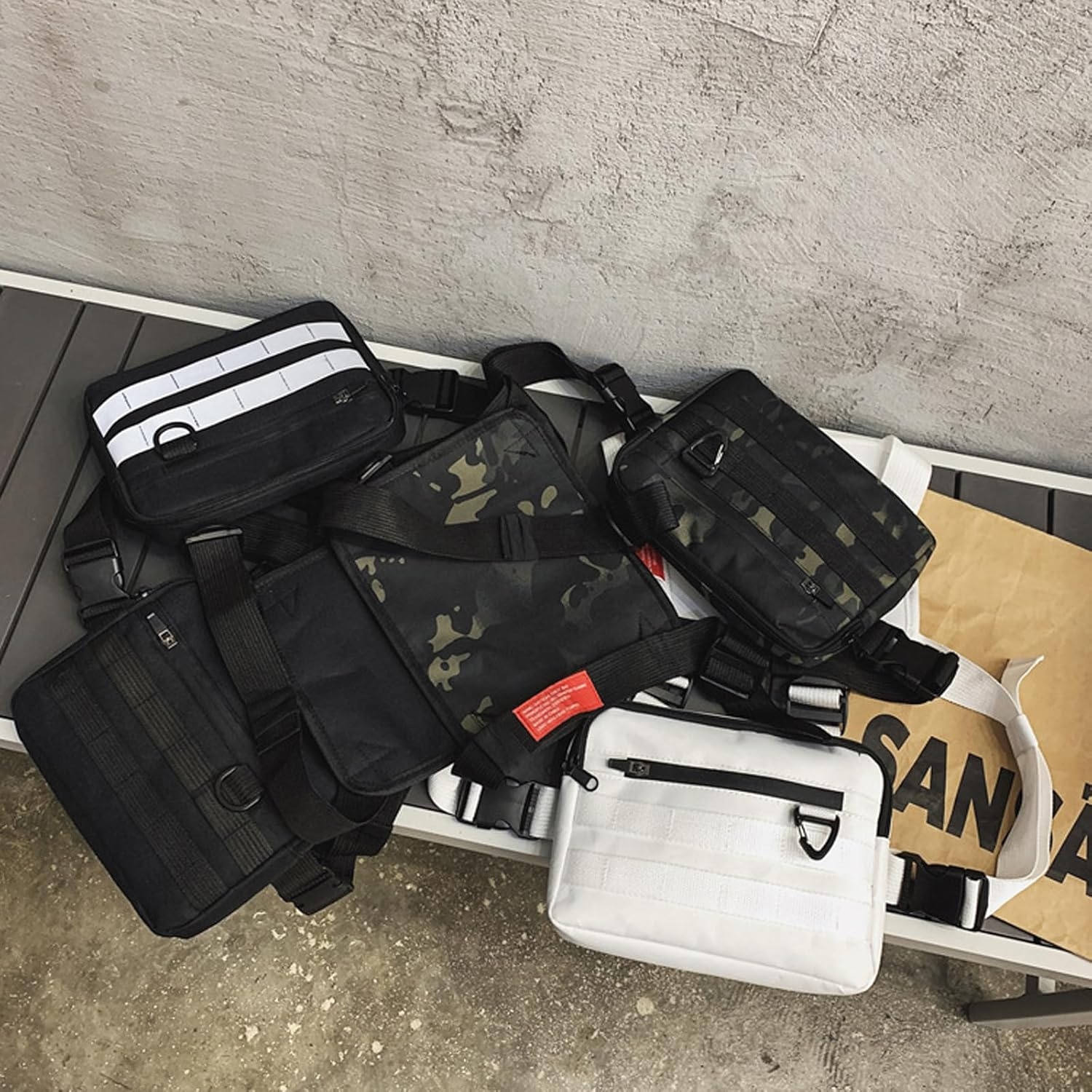 Maizoon Sports Chest Bag Fashionable and Durable Backpack Water-Resistant Wear-Resistant with Multiple Pockets Suitable for Running Cycling Fishing Black image number 2