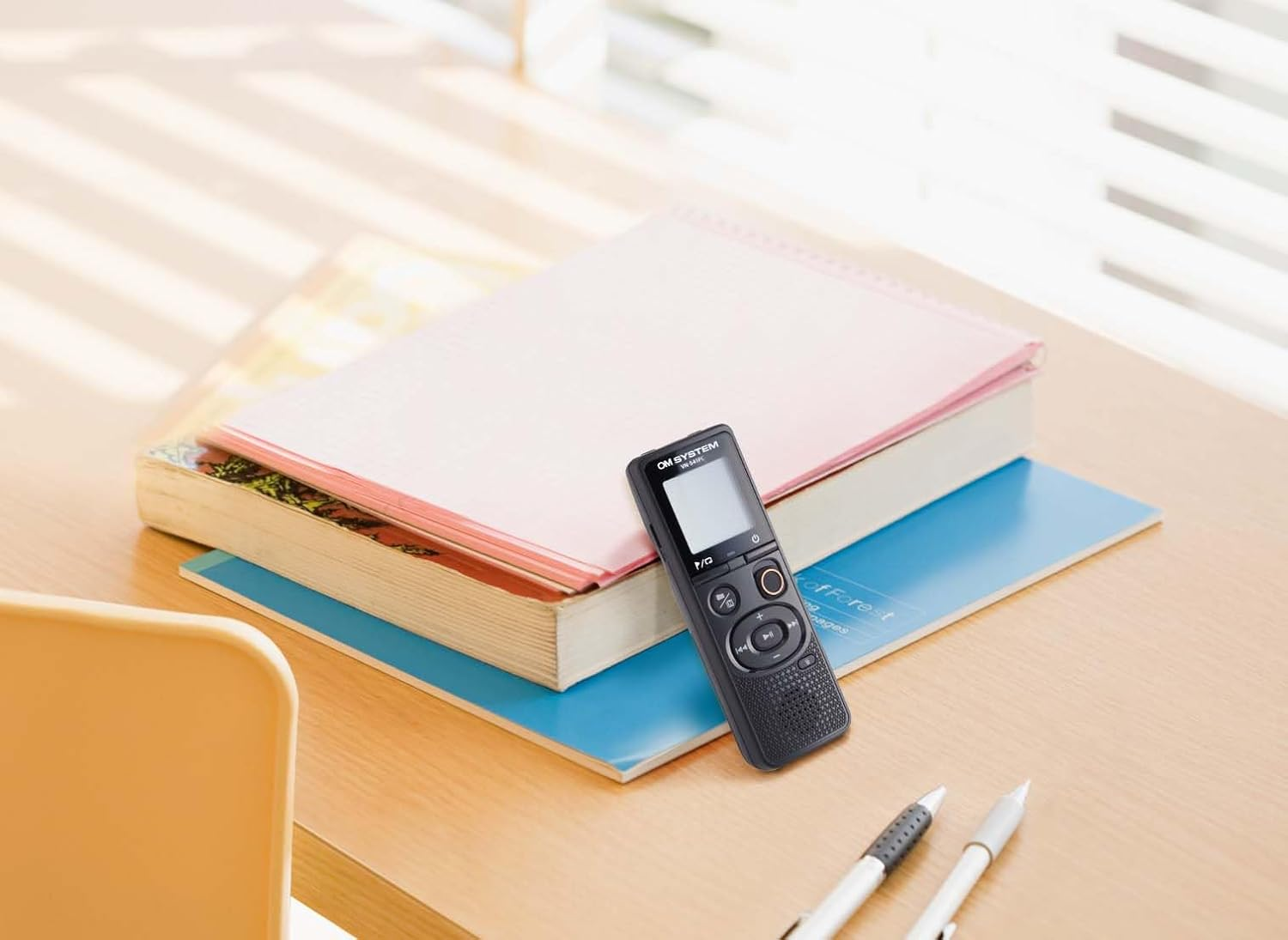 OM SYSTEM VN-541 PC Digital Voice Recorder with Omnidirectional Microphone, One-Touch Recording, Noise Cancellation & 4 GB Memory image number 3