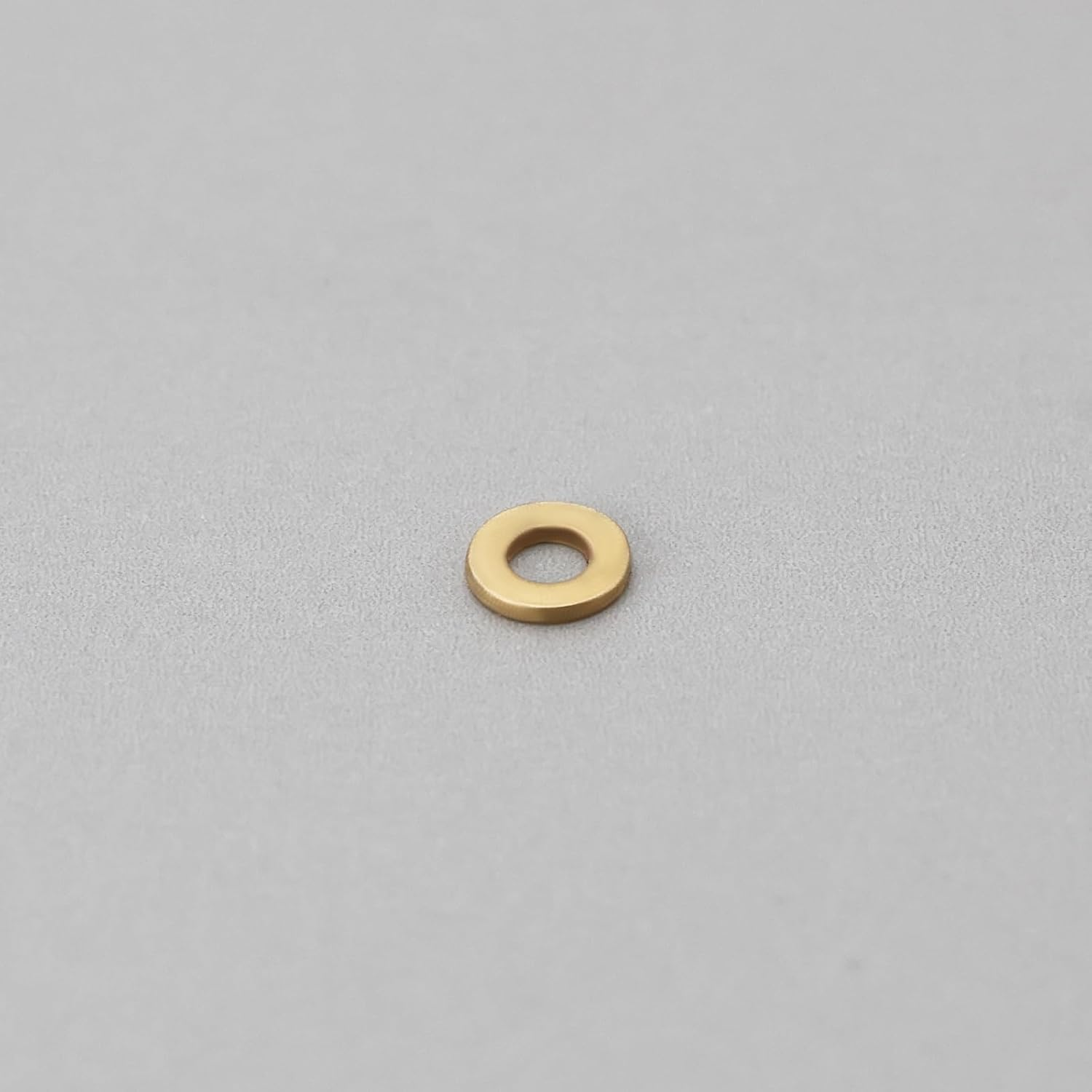 Emagtech 50PCS M1.0 Miniature Brass Washers, Flat Copper Sealing Washers Copper Brass Flat Gaskets Fixing Rings Hardware Fittings image number 4