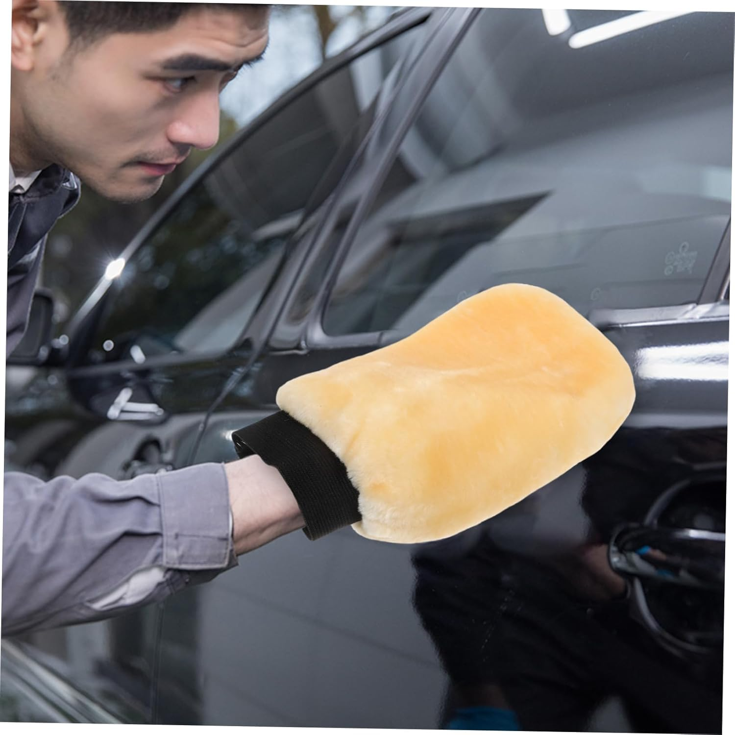 MAGICLULU Plush Double-Sided Car Wash Mitt with Wool Fiber, Vehicle Washing Gloves for Car Cleaning and Polishing, Soft Paw Design for Auto Exterior Care image number 3