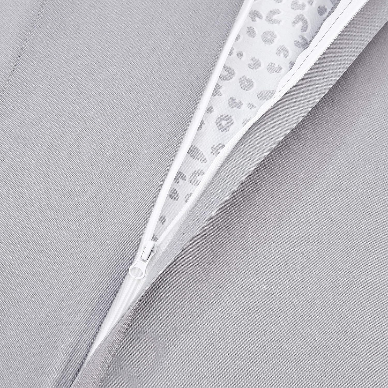 Amazon Basics Light-Weight Microfiber Duvet Cover Set with Zipper Closure - Twin/Twin XL, Grey Cheetah image number 1