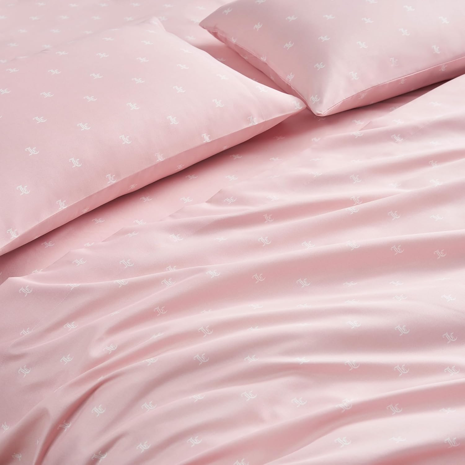 Juicy Couture Black Link Logo Printed Comforter Set, Queen &ndash; Complete 8-Piece Bed in a Bag Collection image number 2