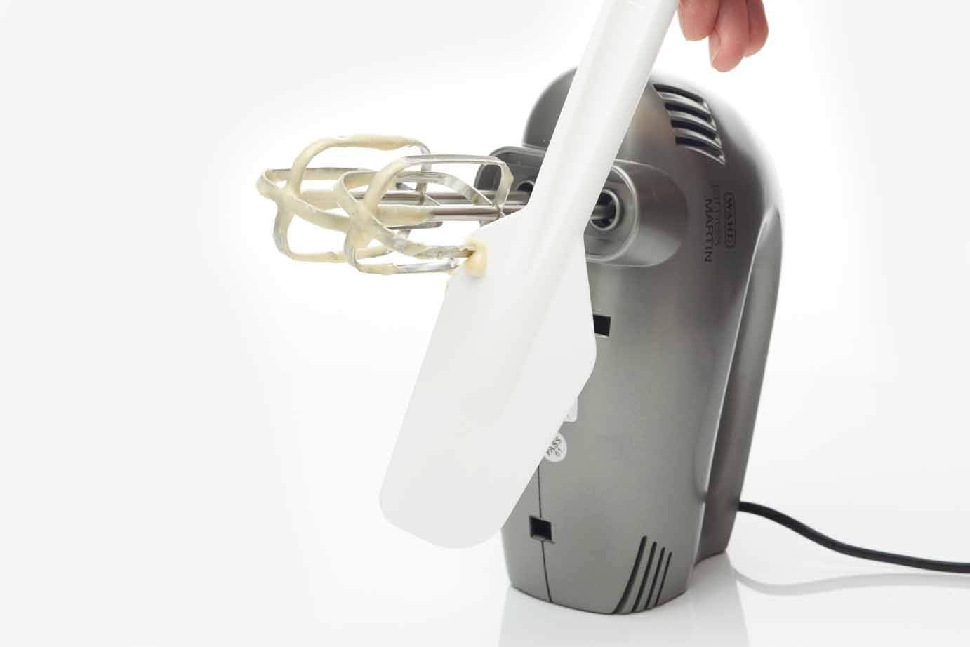 Kitchencraft Plastic Spatula, Flexible Bowl Scraper, for Cooking and Baking, 26.5 Cm, White