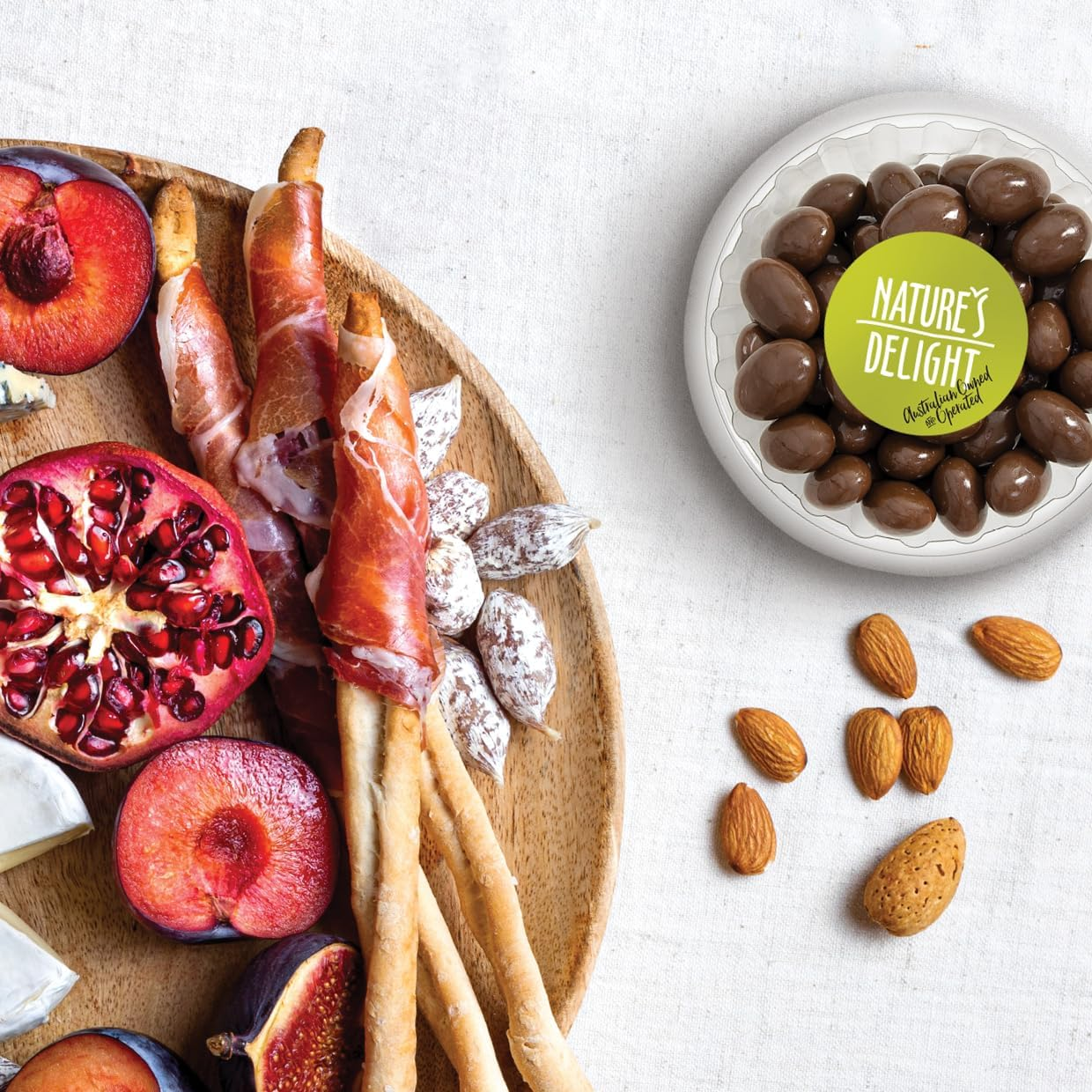 Nature'S Delight Chocolate Almonds Snack Tub, 170G