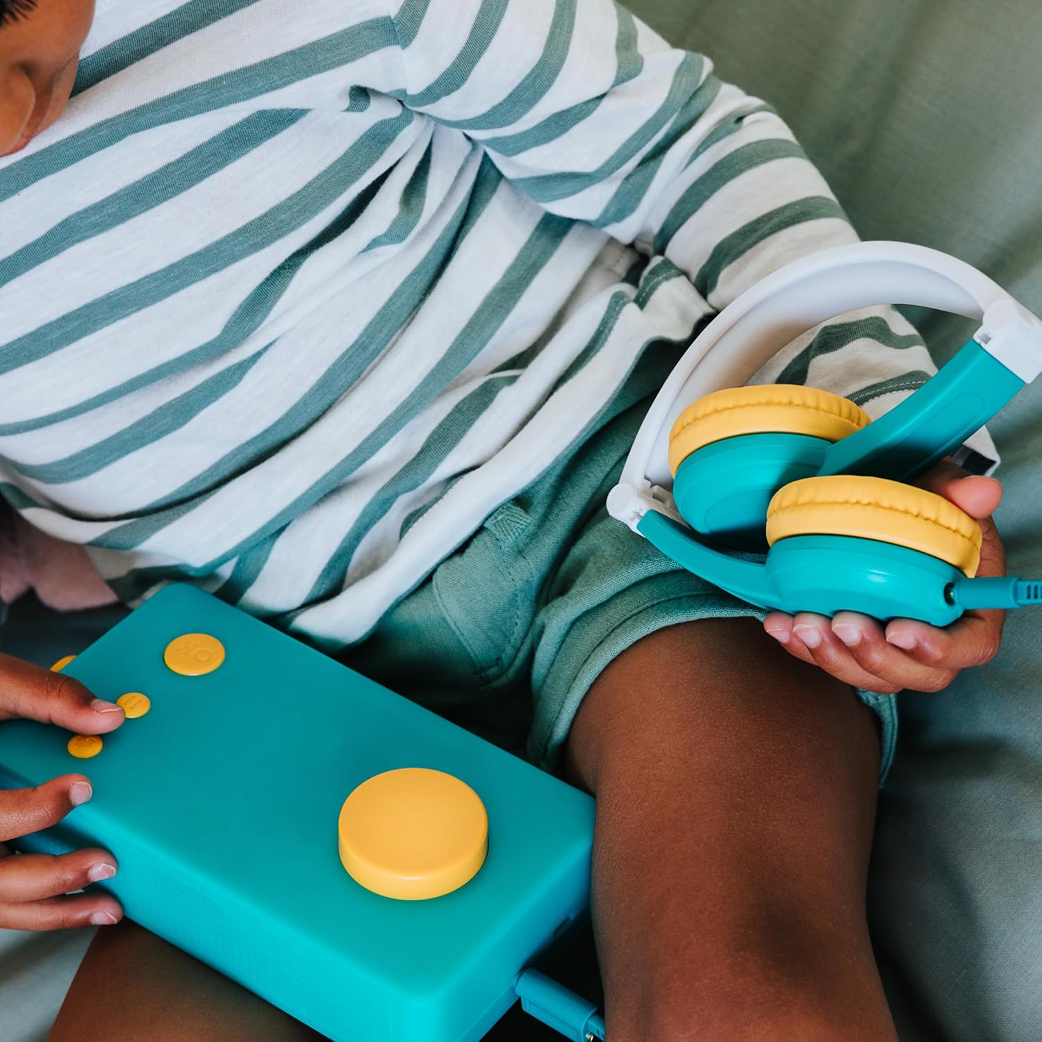 Octave &ndash; Lunii Headphones Octave Blue-Green image number 5