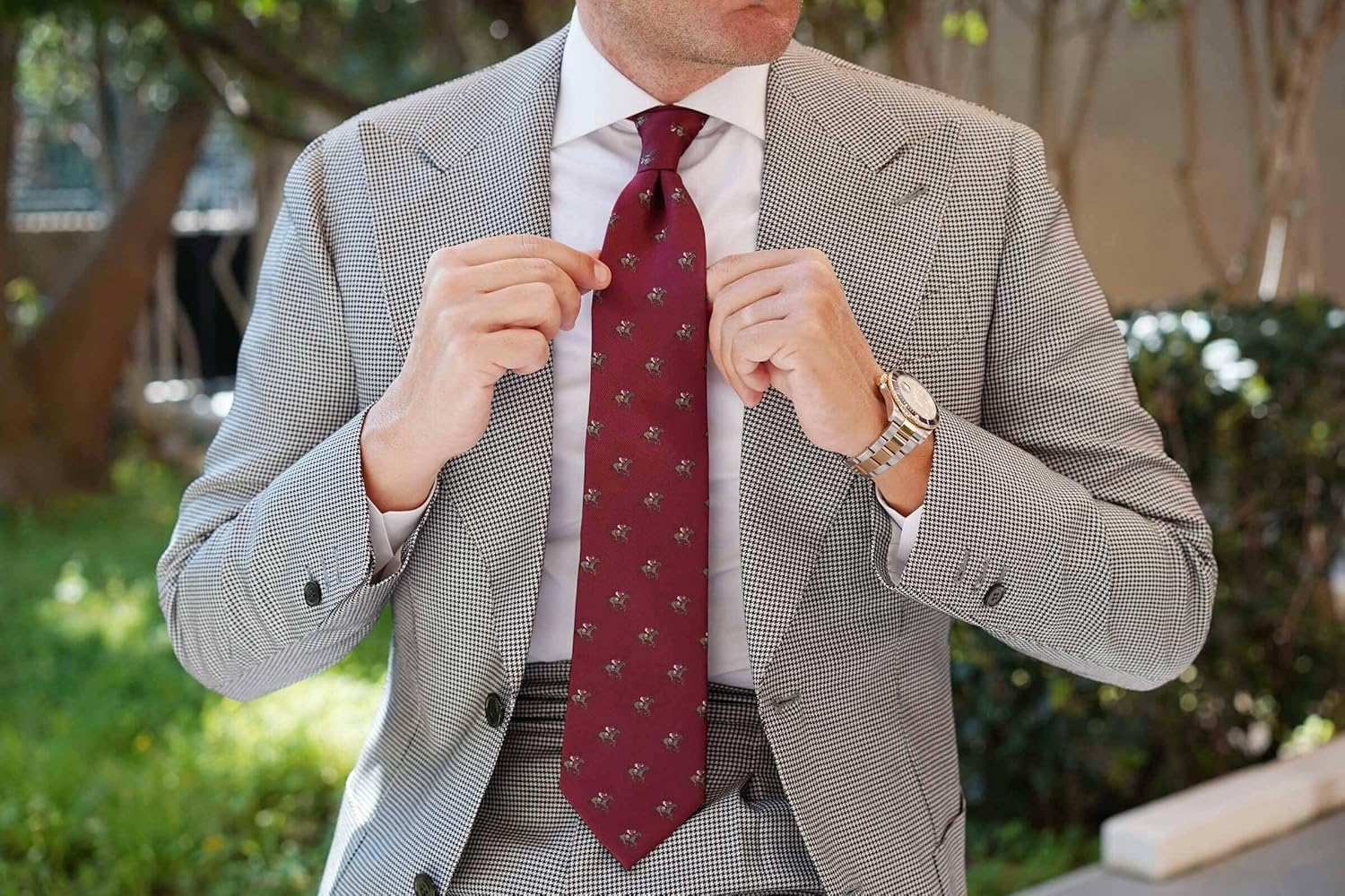 The Royal Ascot Racehorse Necktie Burgundy the Royal Ascot Racehorse Necktie image number 1