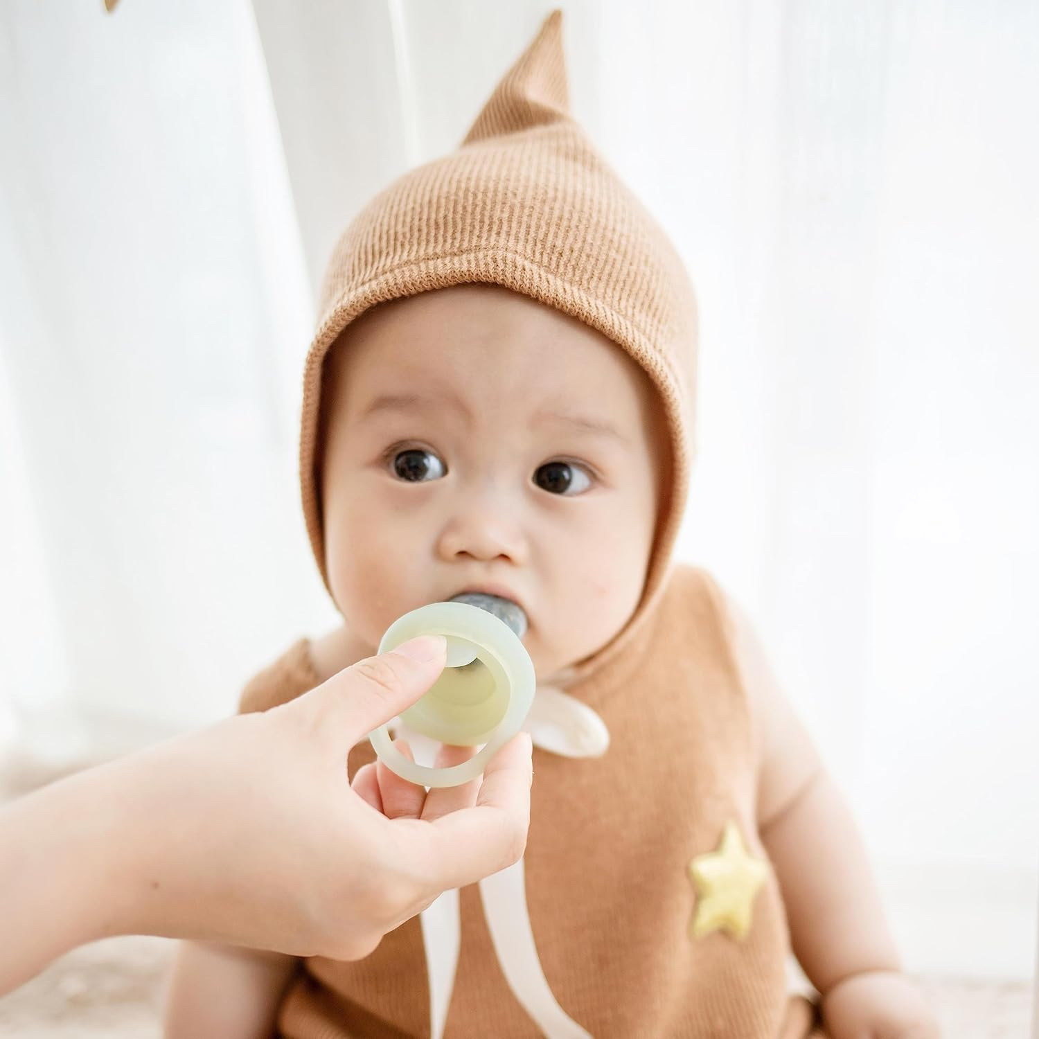 Baby Fruit Feeder Baby Fresh Food Feeder Pacifier - 2 Packs Silicone Fruit Feeder BPA Free image number 2