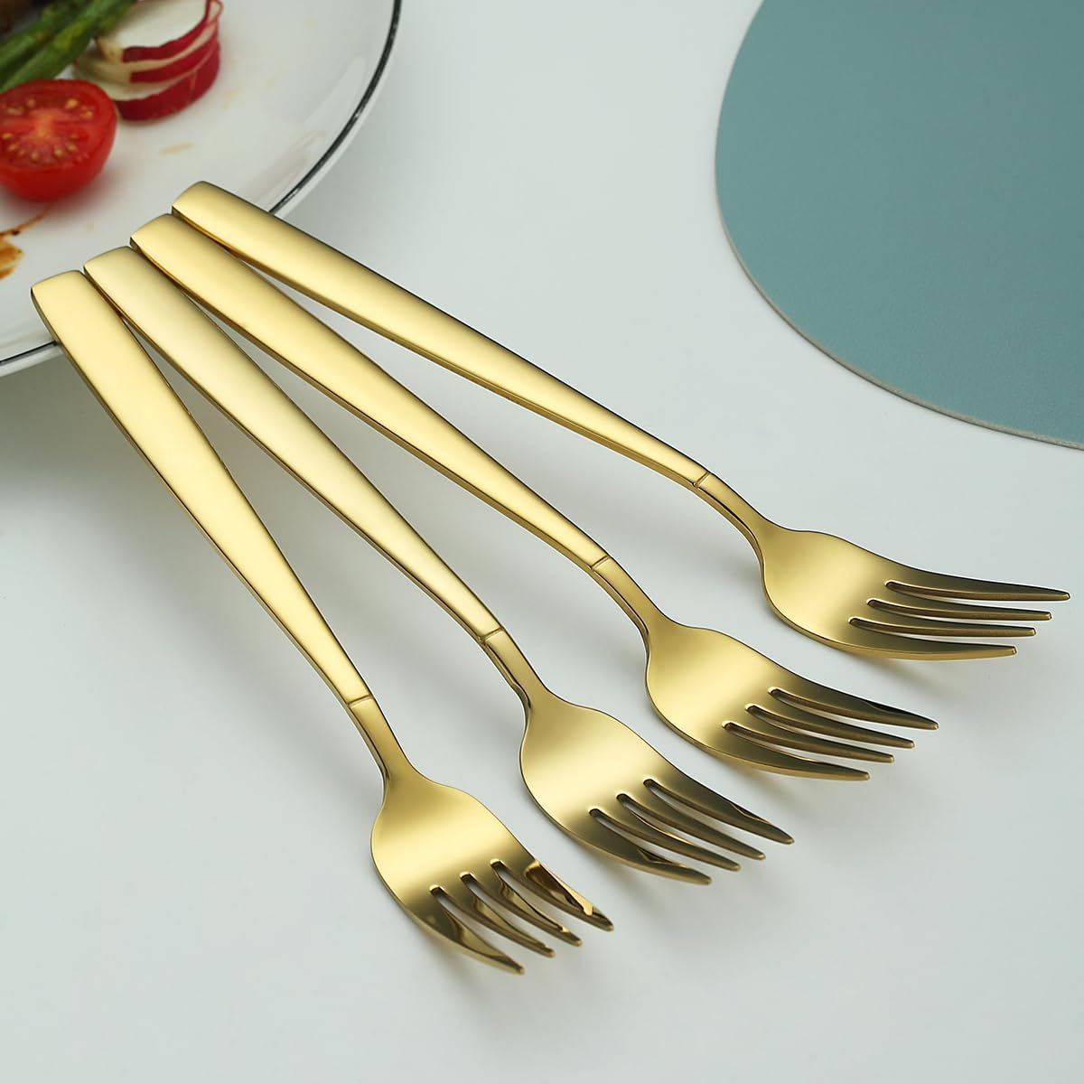 Berglander Gold Table Forks of 12 Pieces, Titanium Gold Plated Stainless Steel Modern Dinner Fork Set, Forks and Spoons Cutlery Ideal for Home, Toilet, Hotel, Wedding, Dishwasher Safe