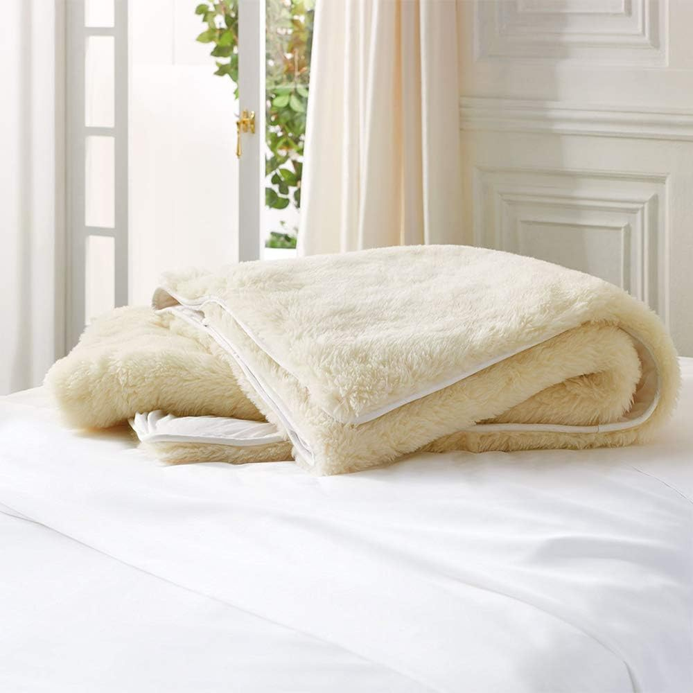 Australian Made Fully Fitted/Straps Reversible Luxury Wool Underlay/Underblanket (Four Corner Straps, 183 X 203Cm (King)) image number 3