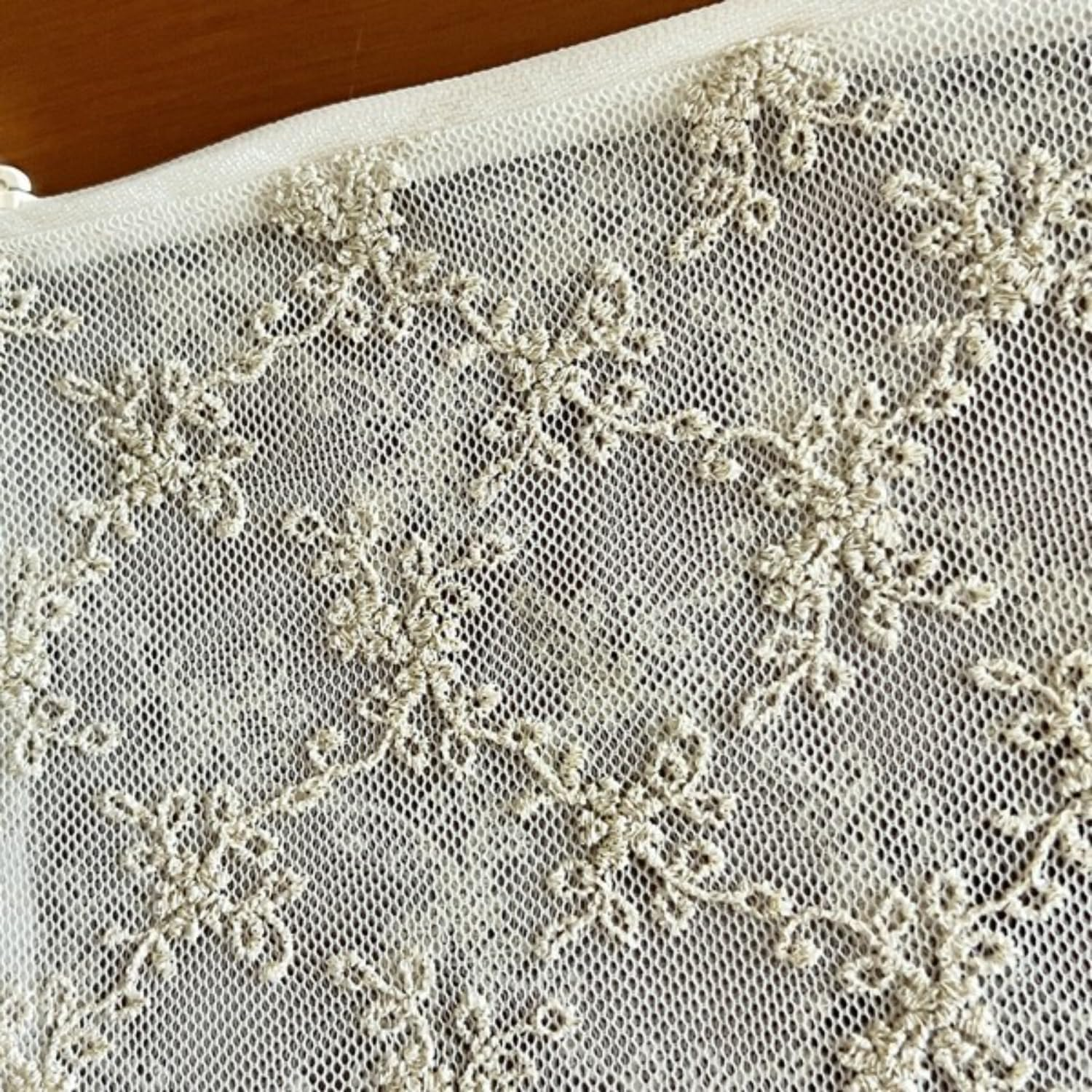 Vivien WK2315A1 Pouch, Beige image number 3