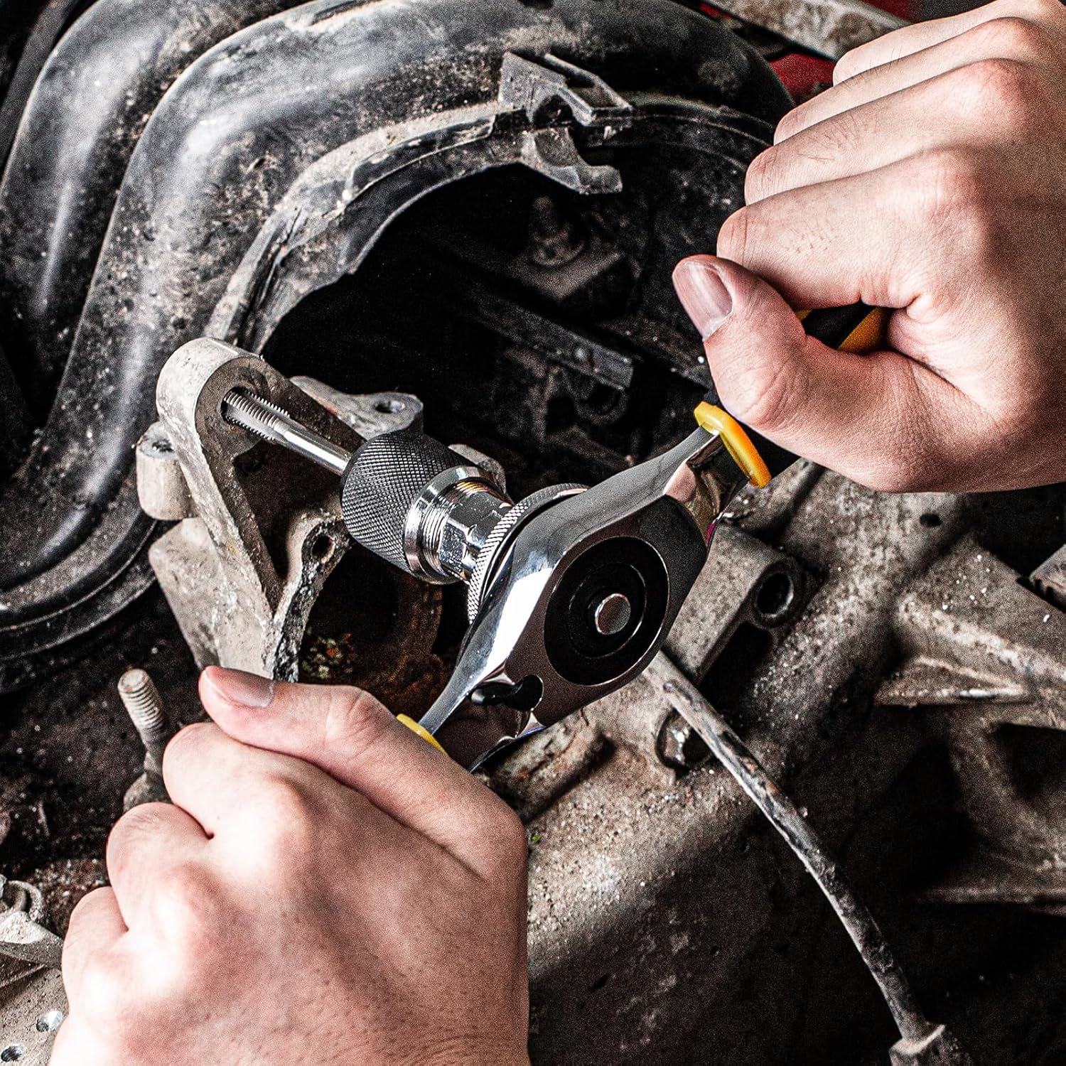 YIYEIE Ratcheting Tap and Die Handle, 5PC Tap Handle Tool with Ratchet Tap Socket, Extendable T-Handle Tap Wrenches Set