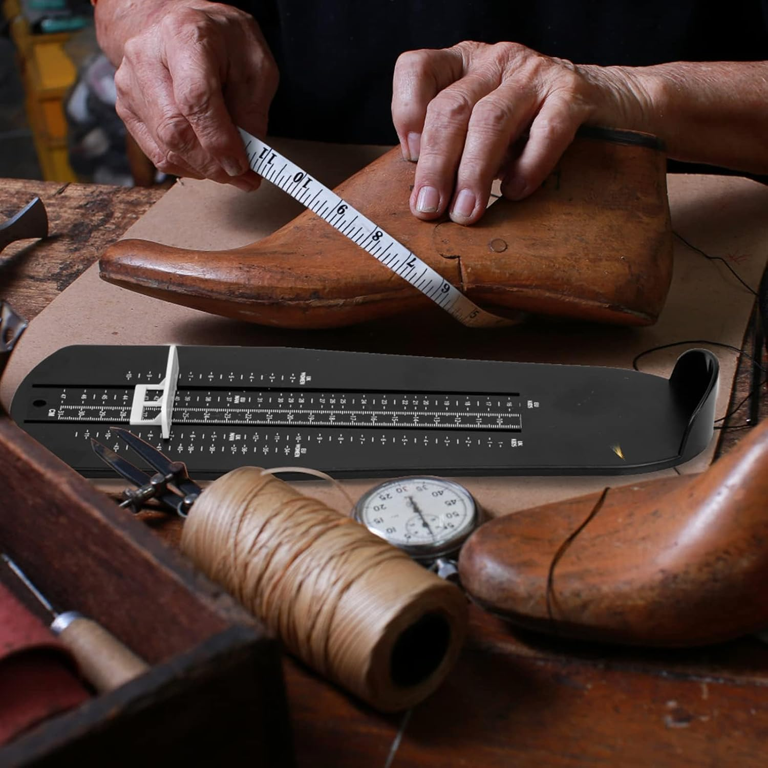 Foot Gauge Shoe Size Measuring Device Children Shoe Size Measuring Device with 1 Tape Measure Feet for Determining Shoe Sizes Children Women Men for EUR UK Shoe Measuring Device image number 4