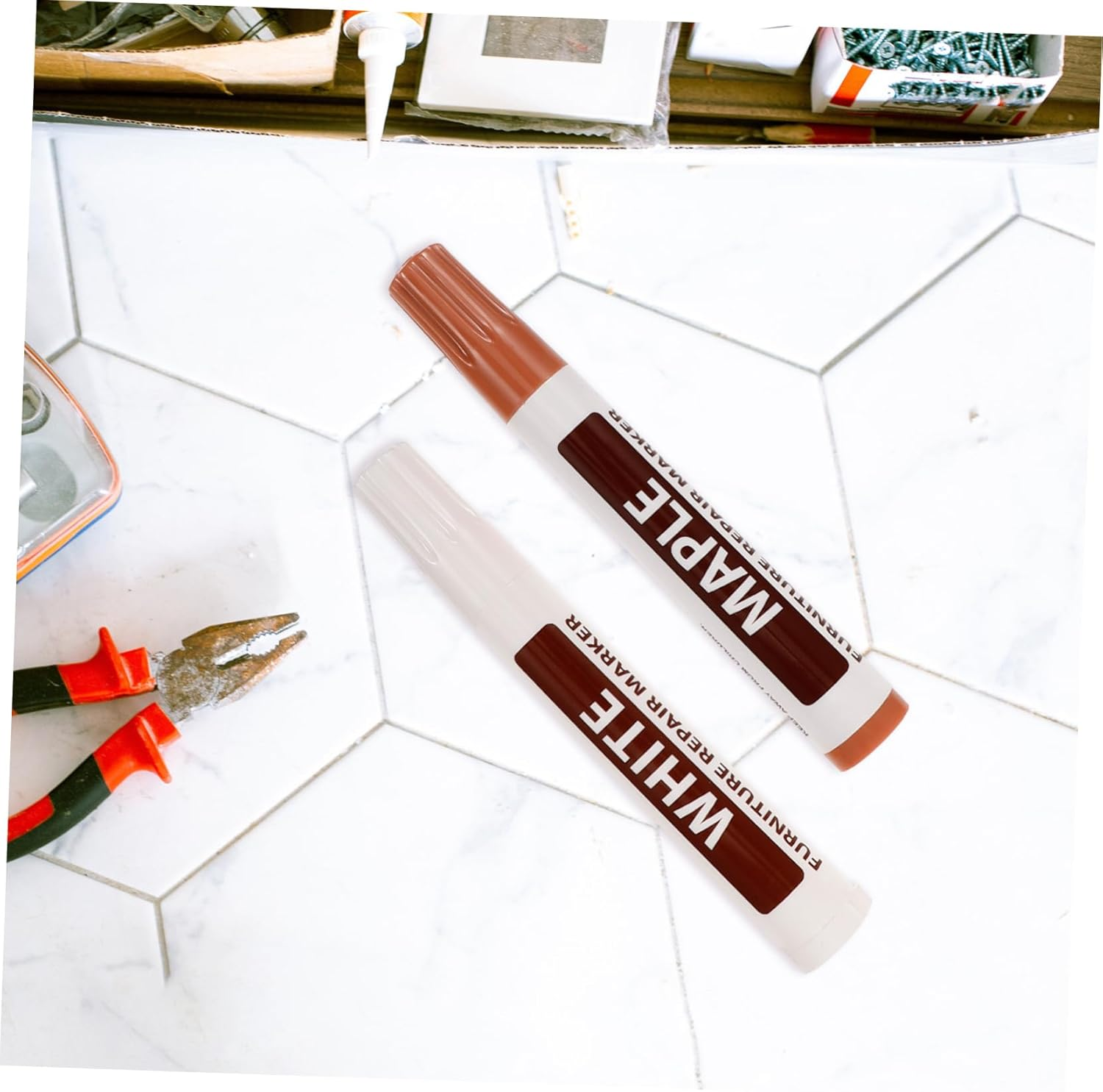 HOMSFOU 8Pcs Furniture Touch-Up Markers Wood Scratch Repair Pen Portable Paint Markers for Wood Floor Repair Kit Furniture Repairing Supplies