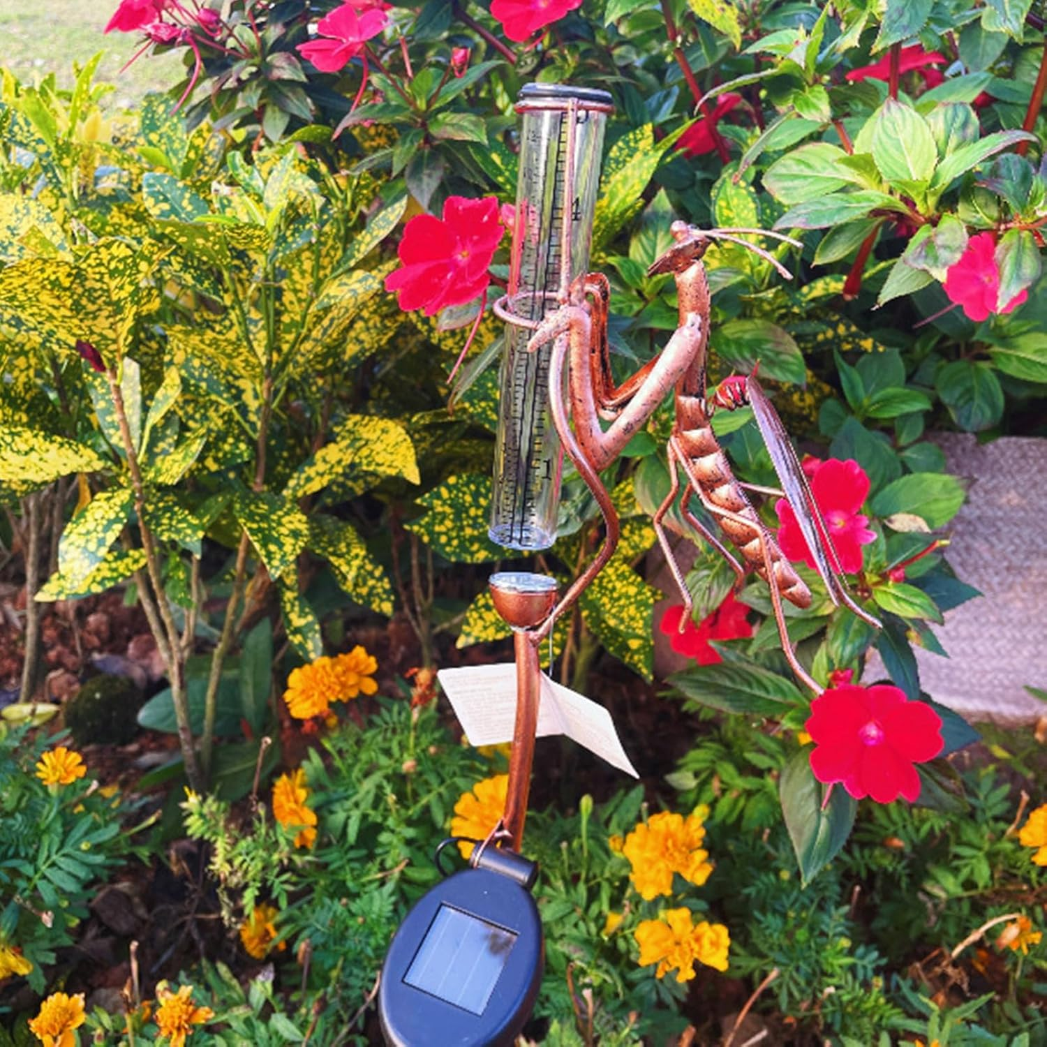 Solar Rain Gauges | 2 in 1 Solar Powered Outdoor Rain Gauge Lights | Multi-Functional Measure Gauge, Decorative for Pathways, Patio image number 4