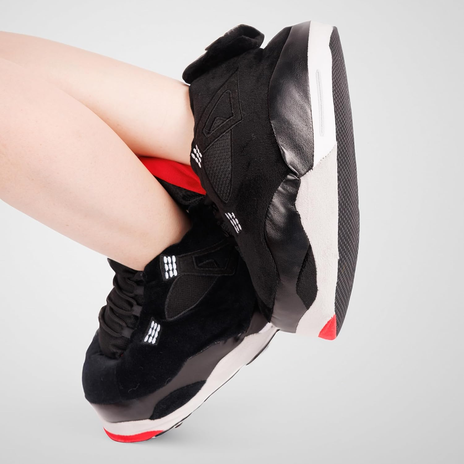 WSOARLQ Sneaker Slippers, Trendy Plush Home Shoes Anti-Slip Soft Comfy Slides Warm Winter House Footwear One Size Fits Women Men - Champagne image number 6