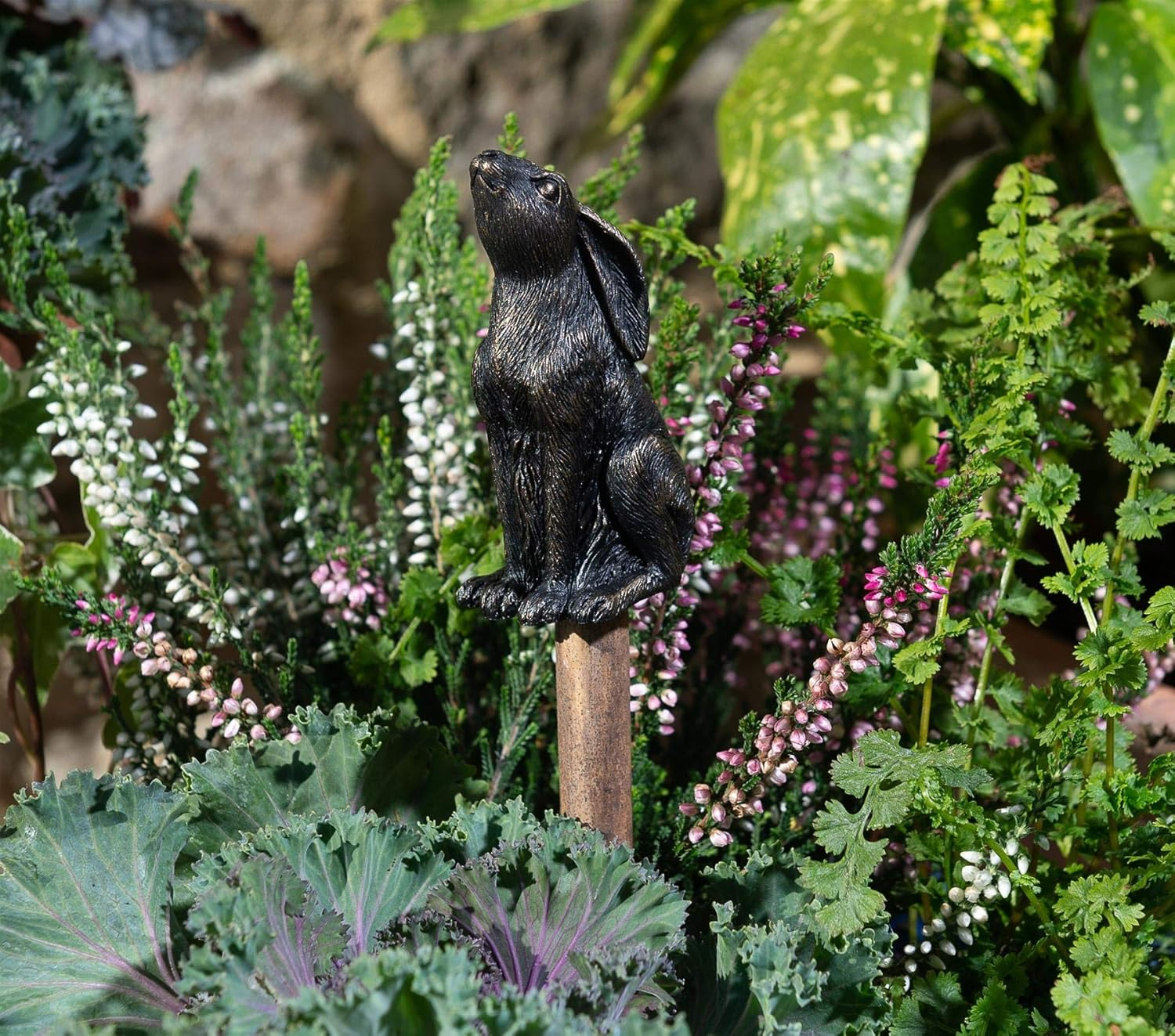 Jardinopia Garden Decor Antique Bronze Moongazing Hare Stake Topper image number 2