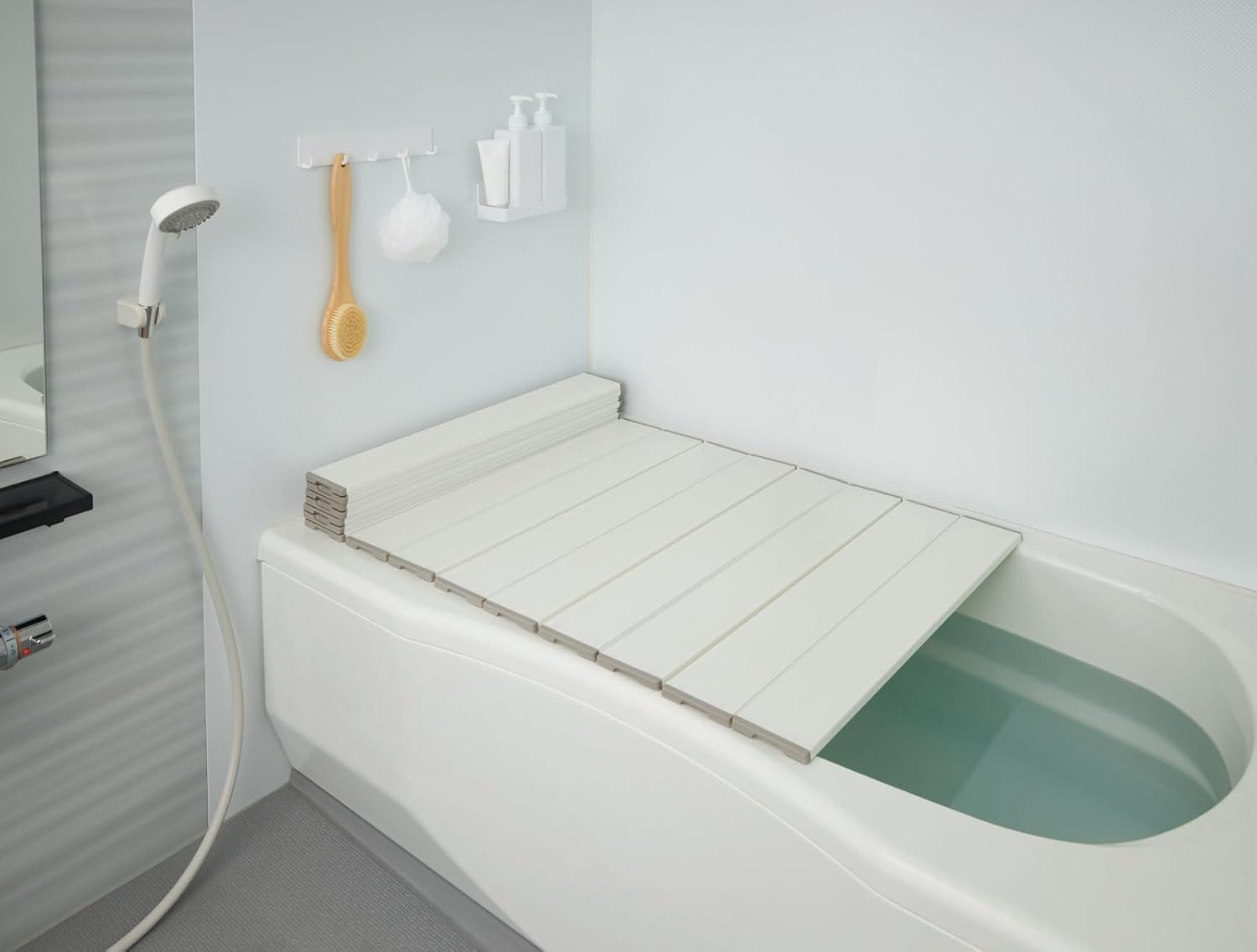 Mie Sangyo EC Ag+ Antibacterial Foldable Compact Bath Lid Product Size 80 X 141.8 Cm White W14_WH image number 2