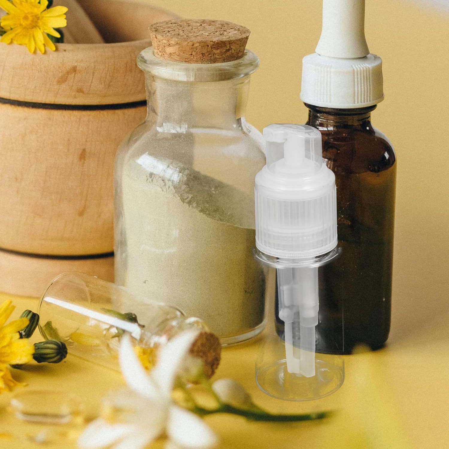 FRCOLOR Refillable Powder Spray Bottle 80Ml Empty Dry Powder Dispenser for Home Use and Barbershop Cosmetic Spray Container image number 1