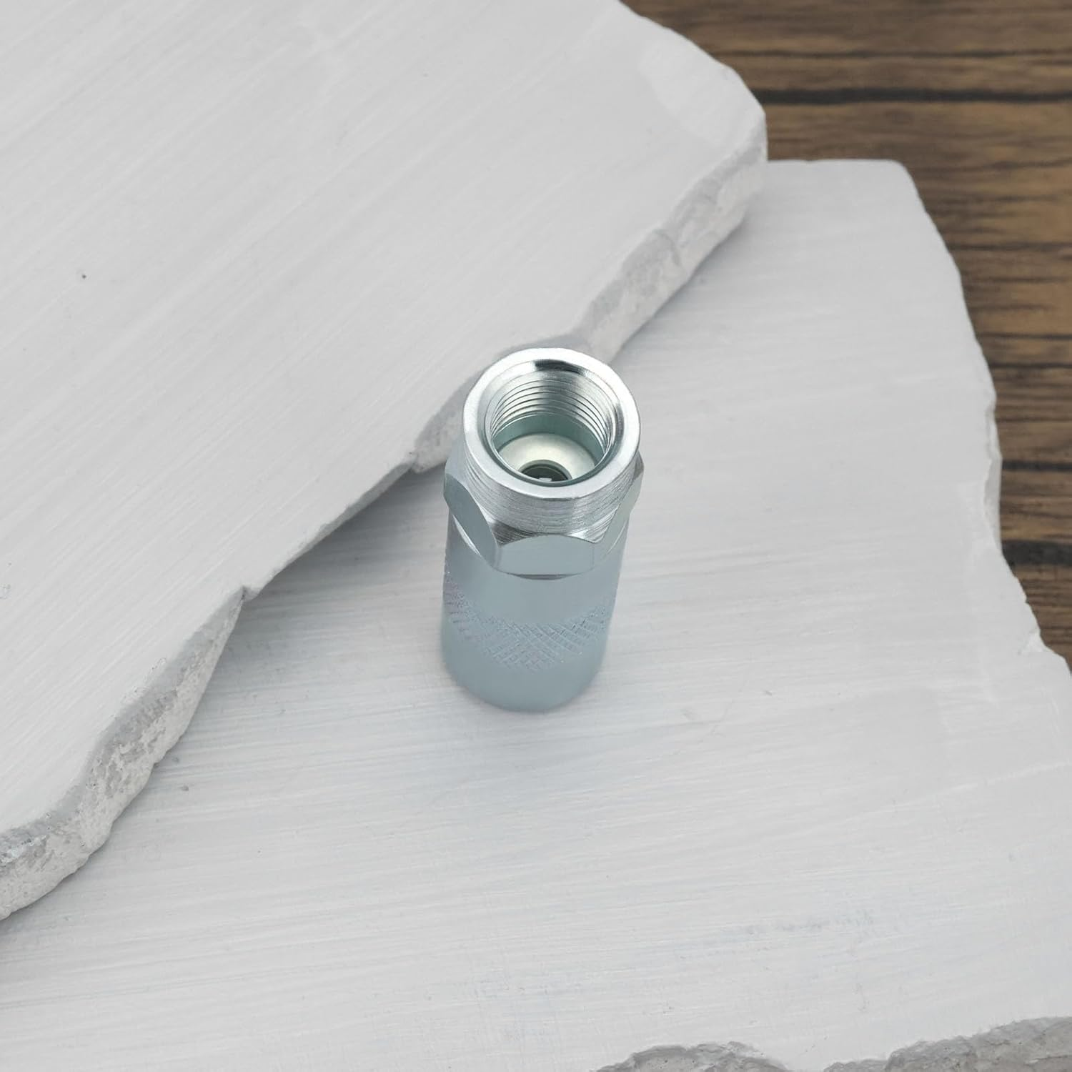 Ecsing 2PCS Grease Gun Couplers Compatible with Milwaukee 2446-20 2646-20 2646-21CT 2646-22CT 49-16-2649 Connection 1/8 Inch FNPT Internal Thread 1/8-27 Inch NPT Silver image number 3