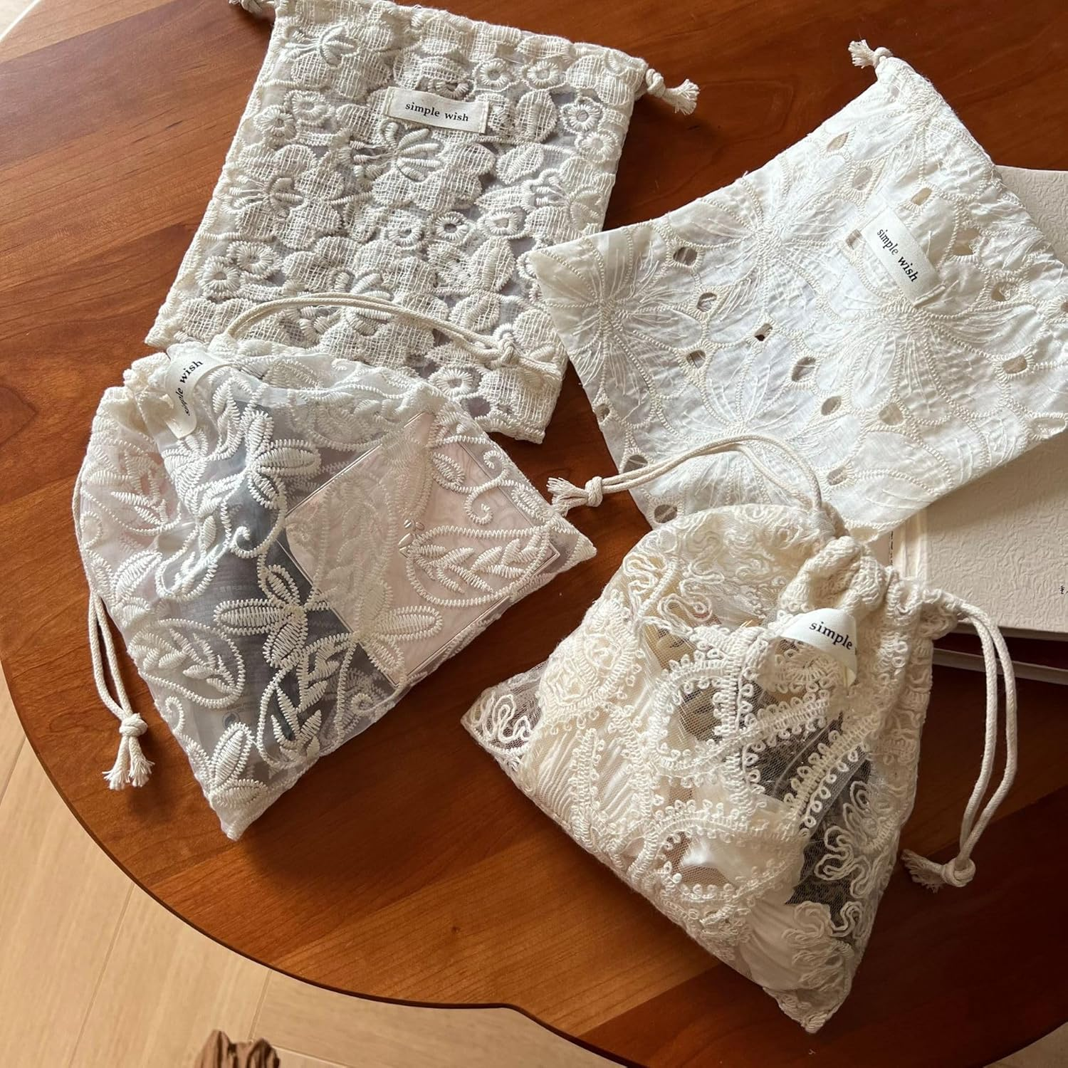 Sminra Mesh Drawstring Makeup Bag Pouch Lace Organizer, Small Drawstring Coquette Aesthetic Cute Travel Toiletry Insert Bag Gift for Women and Girls, Bonestring Embroidery, Aesthetic - Cotton Floral Embroidery image number 5