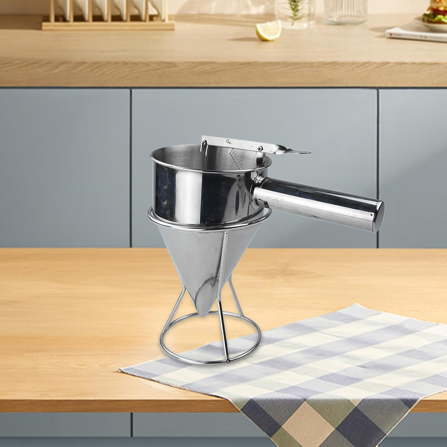 Leefasy Batter Dispenser Cupcake Batter Dispenser Kitchen Tool Funnel Cake Dispenser Sel Roti Maker for Takoyaki Balls Muffins Waffle image number 1