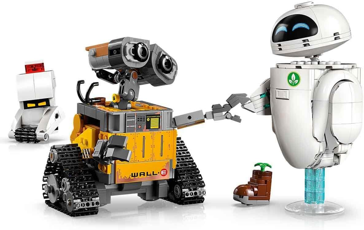 LEGO&reg; ǀ Disney and Pixar Wall-E and EVE 43279 Animated Film Fantasy Buildable Kit, Fun Couples&rsquo; Activity for Date Night, Makes a Creative Toy-Giving Idea for Adult Building Fans of the Characters image number 4