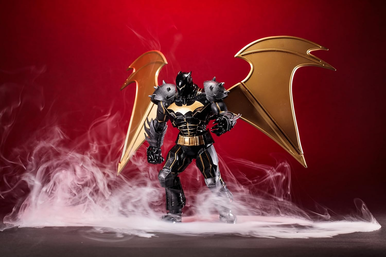 Dc Multiverse 7In - Batman (Hellbat)(Knightmare)(Gold Label) image number 6