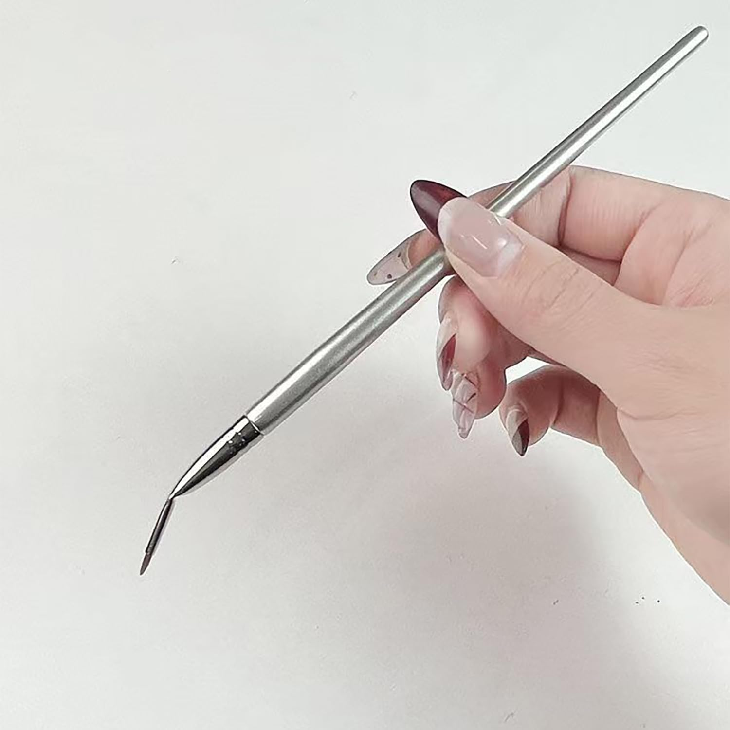 2Pcs Convenient Angled Eyeliner Brushes, Silver image number 4