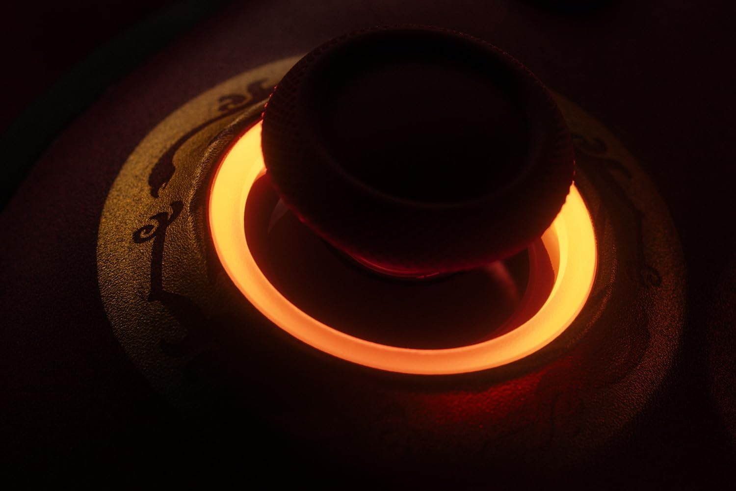 8Bitdo Ultimate 2 Wireless Controller for Windows & Android, Gaming Controller with TMR Joysticks, Switchable Hall Effect/Tactile Triggers, RGB Fire Ring, 8Speed Tech - WUCHANG: Fallen Feathers image number 5