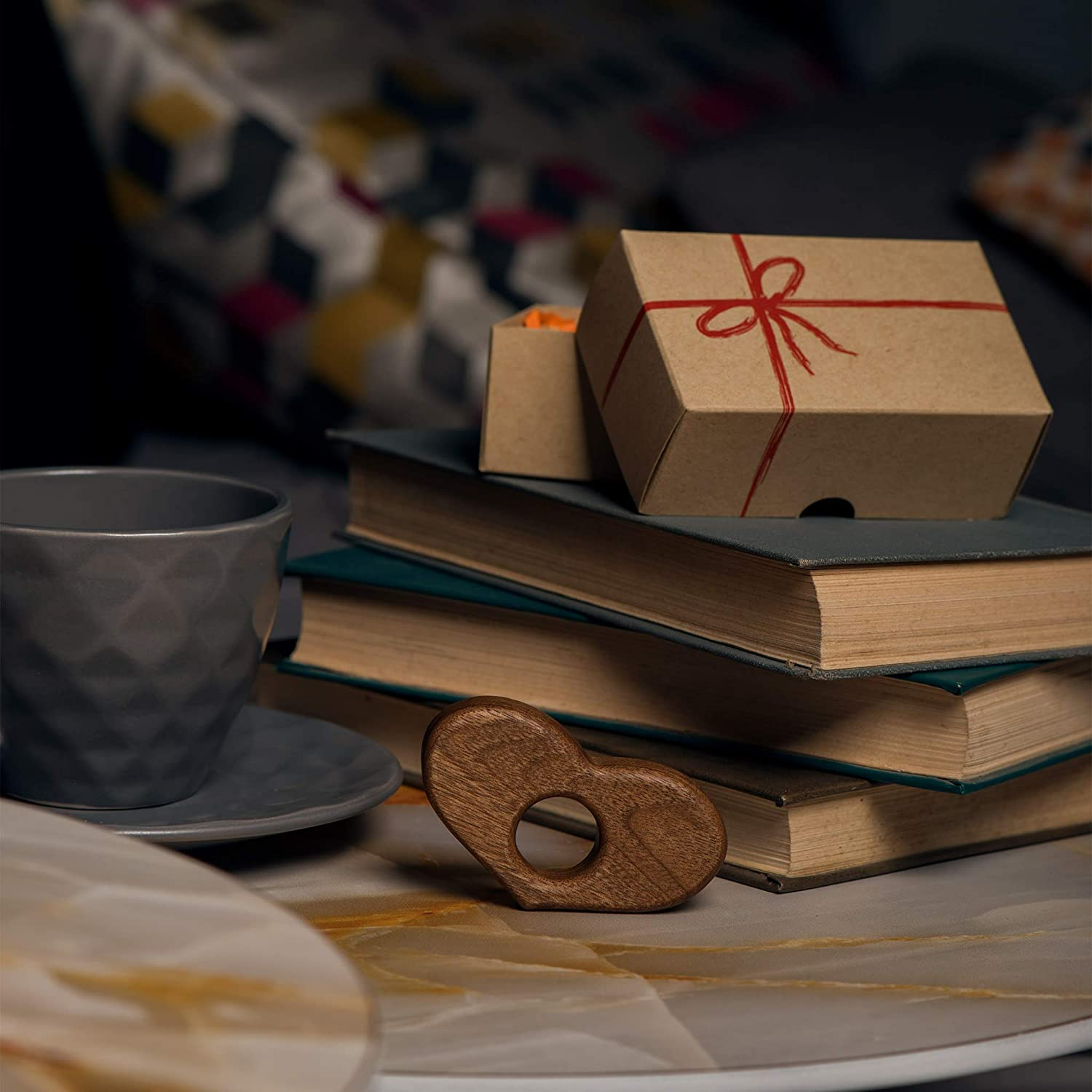 TILISMA Book Page Holder &ndash; Handmade Wooden Heart Reading Accessories (Small) image number 5