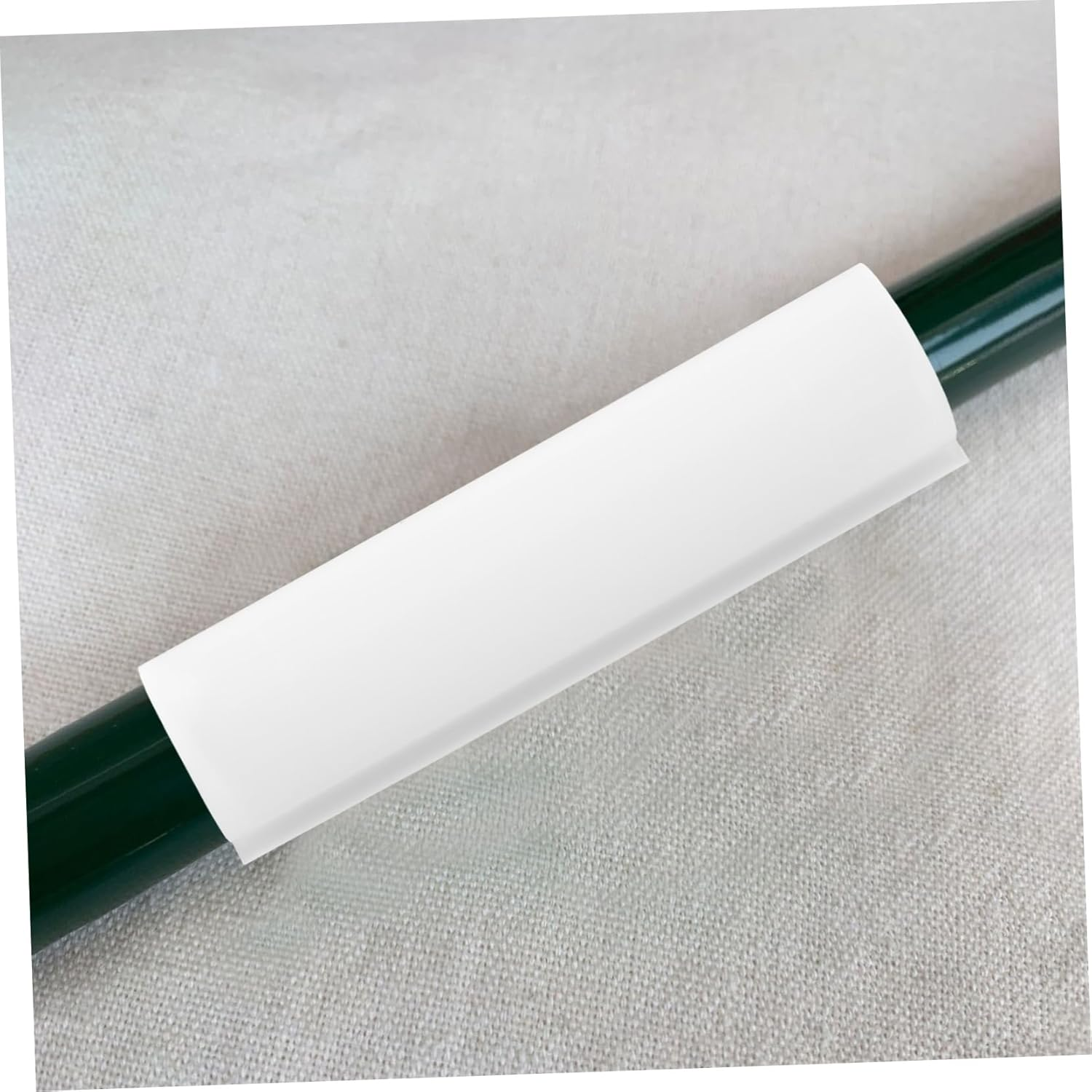 TEHAUX 32Pcs Greenhouse Frame Clips Durable Tarp Film Clamps for Gardening High-Temperature Resistant Quick Easy Attachment for Farmers Gardeners image number 1