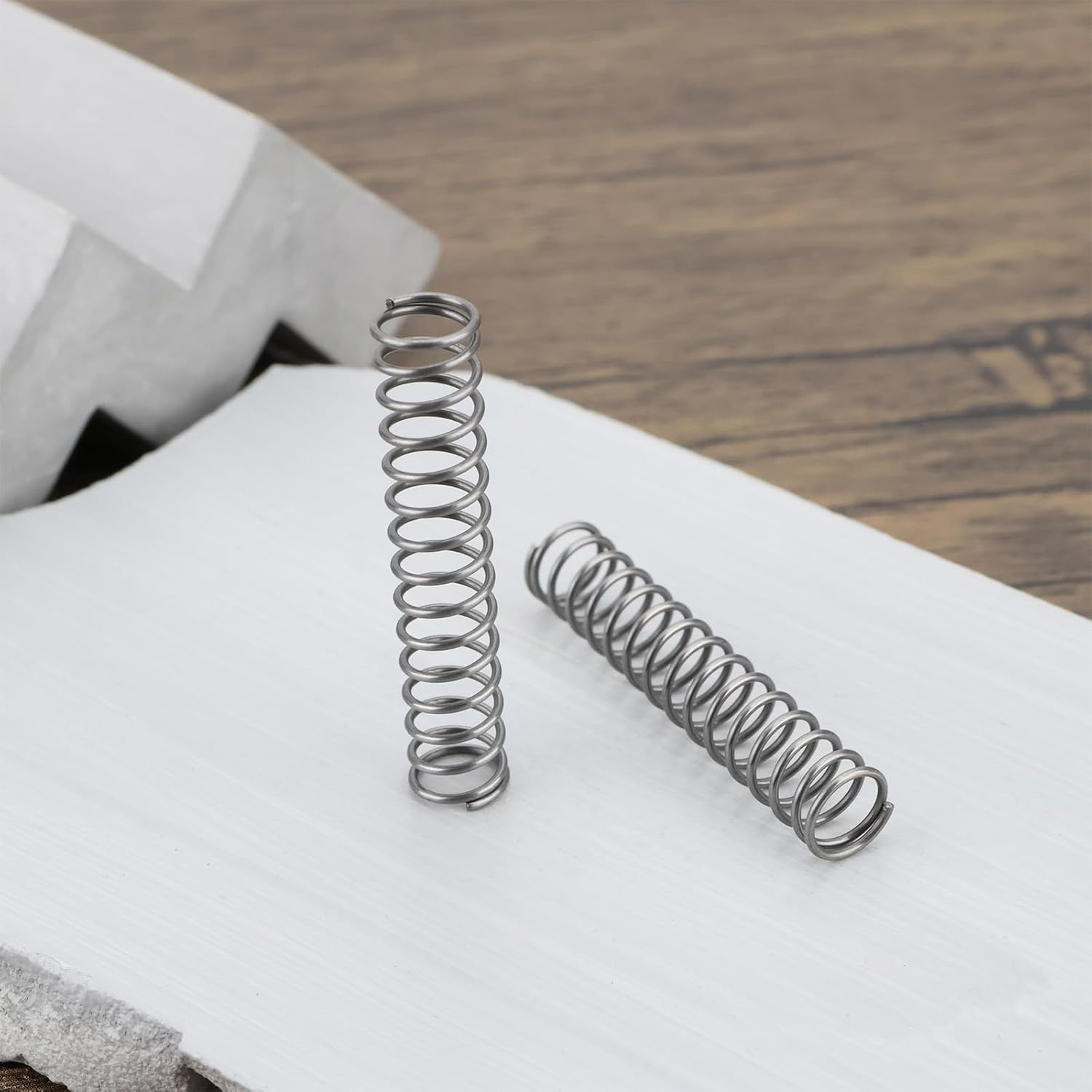 Ecsing 10Pcs Garden Shears Spring 5379-20 42X8X0.8Mm Compatible with Gardena 8754 8755 8757 8759 8854 8855 8857 Secateurs image number 2