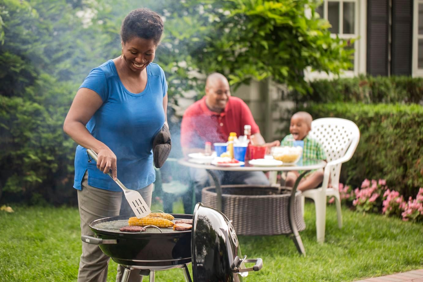 Weber Jumbo Joe Premium 22" Grill image number 1