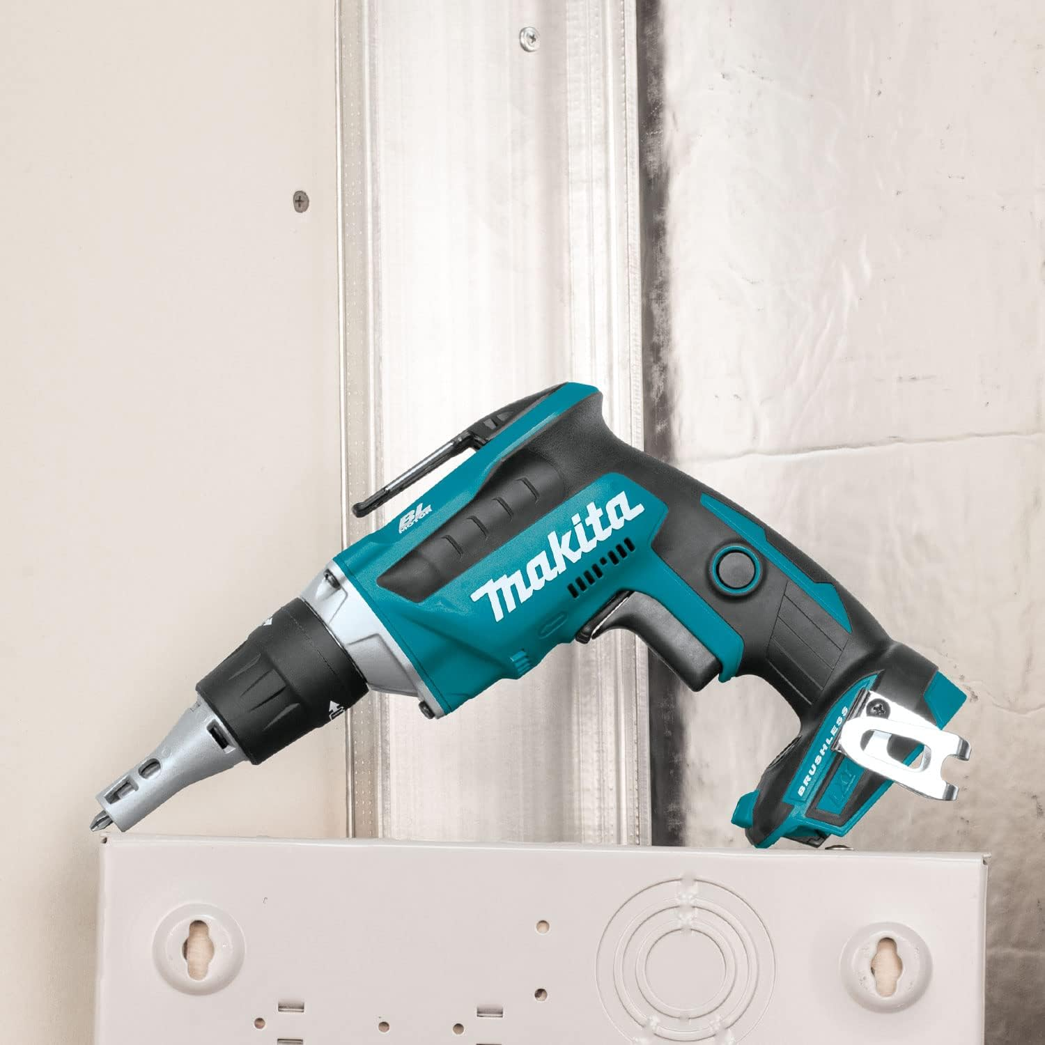 Makita DFS250Z 18V Li-Ion Brushless Screwdriver, Multicolor image number 2