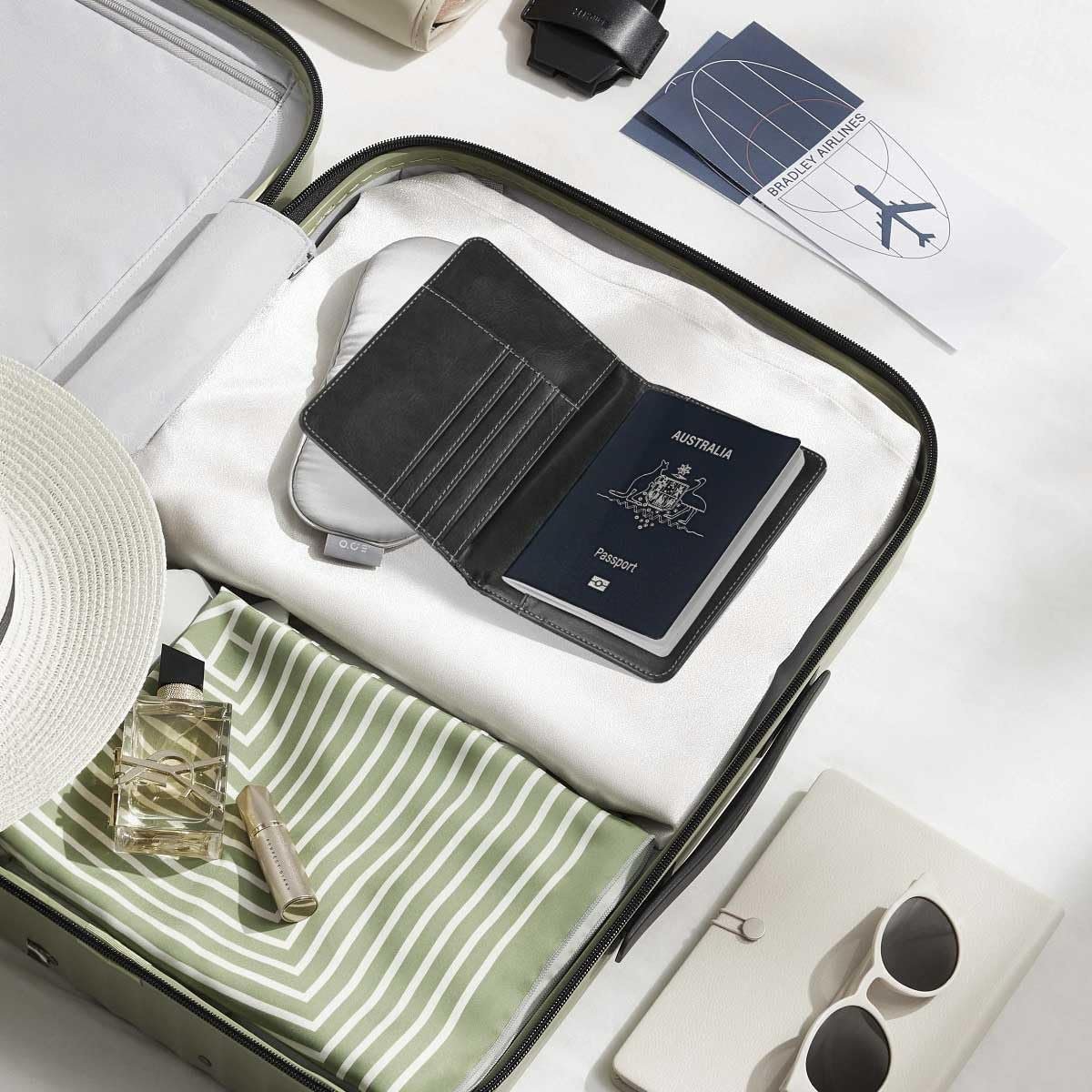 Passport Holder Travel Bag Cover Case, T Tersely Leather RFID Blocking Travelling Wallet Holder ID Credit Business Cards Cover Case for Boarding Passes (Black) image number 4