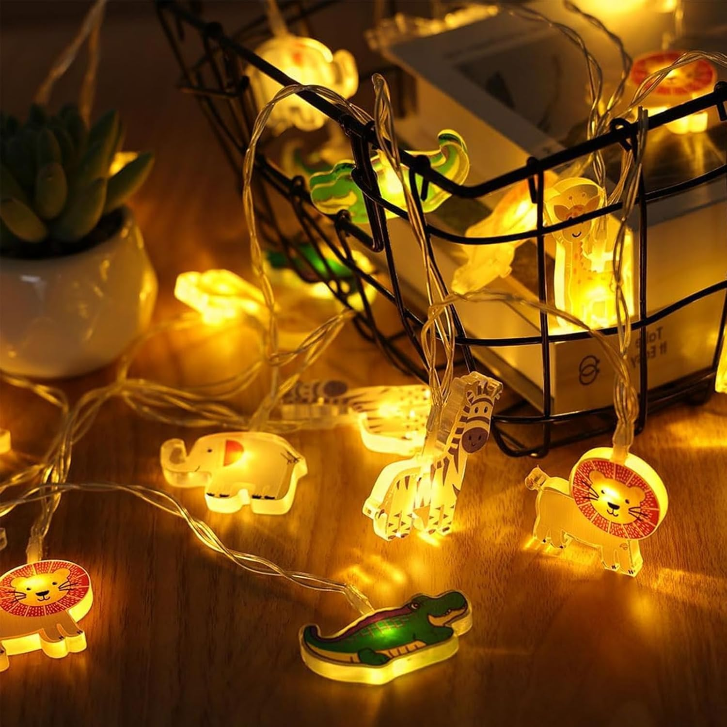 Alegre Animal Fairy Lights Indoor, 1.5 M 10 LED Fairy Lights Children'S Room Boys Girls Children'S Fairy Lights Battery Operated Animal Fairy Lights for Pram, Bedroom, Wedding, Room Decoration image number 3