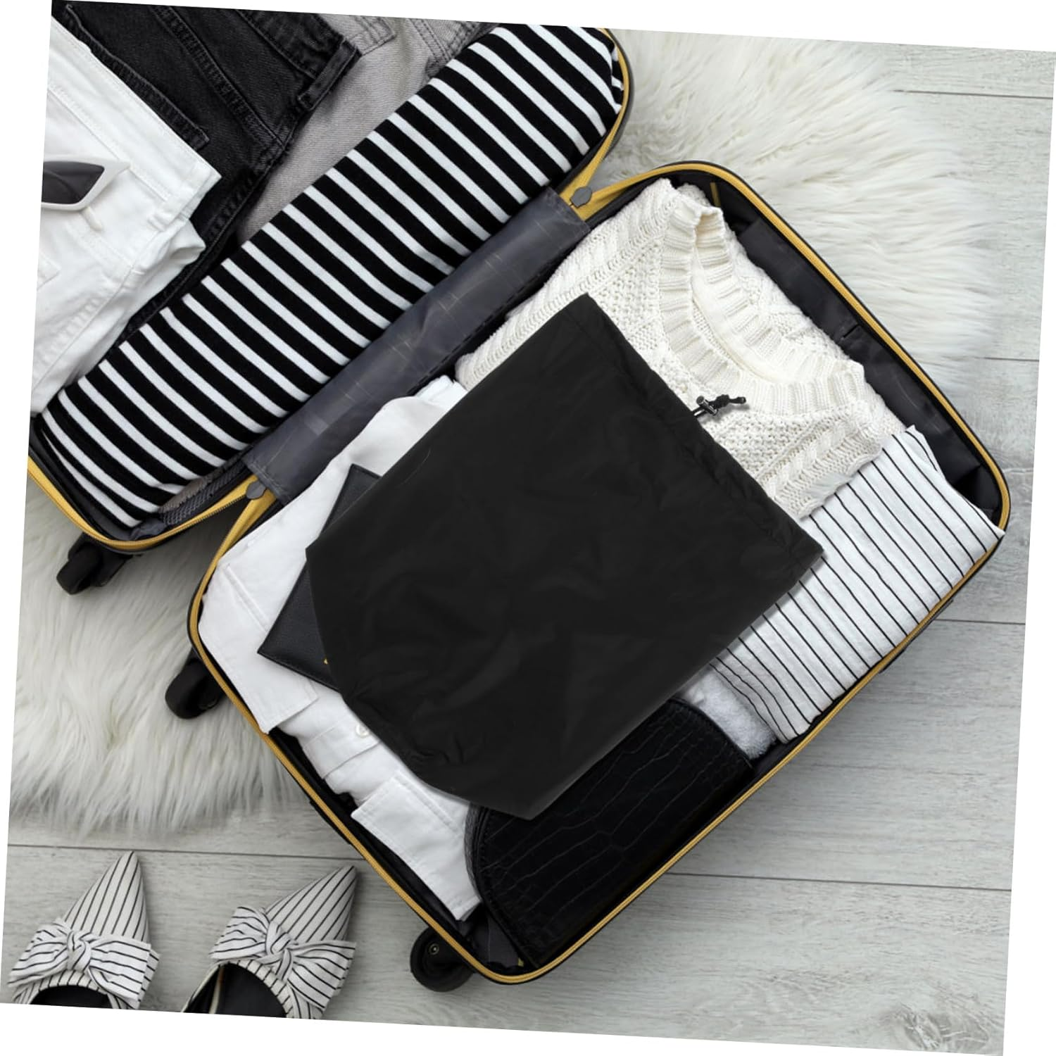 Didiseaon down Jacket Storage Bag with Drawstring Closure, Lightweight Waterproof Clothes Storage Pouch for Travel, Windbreaker and Raincoat Garment Organizer (16.5Cm Diameter X 33Cm Height, Black image number 1