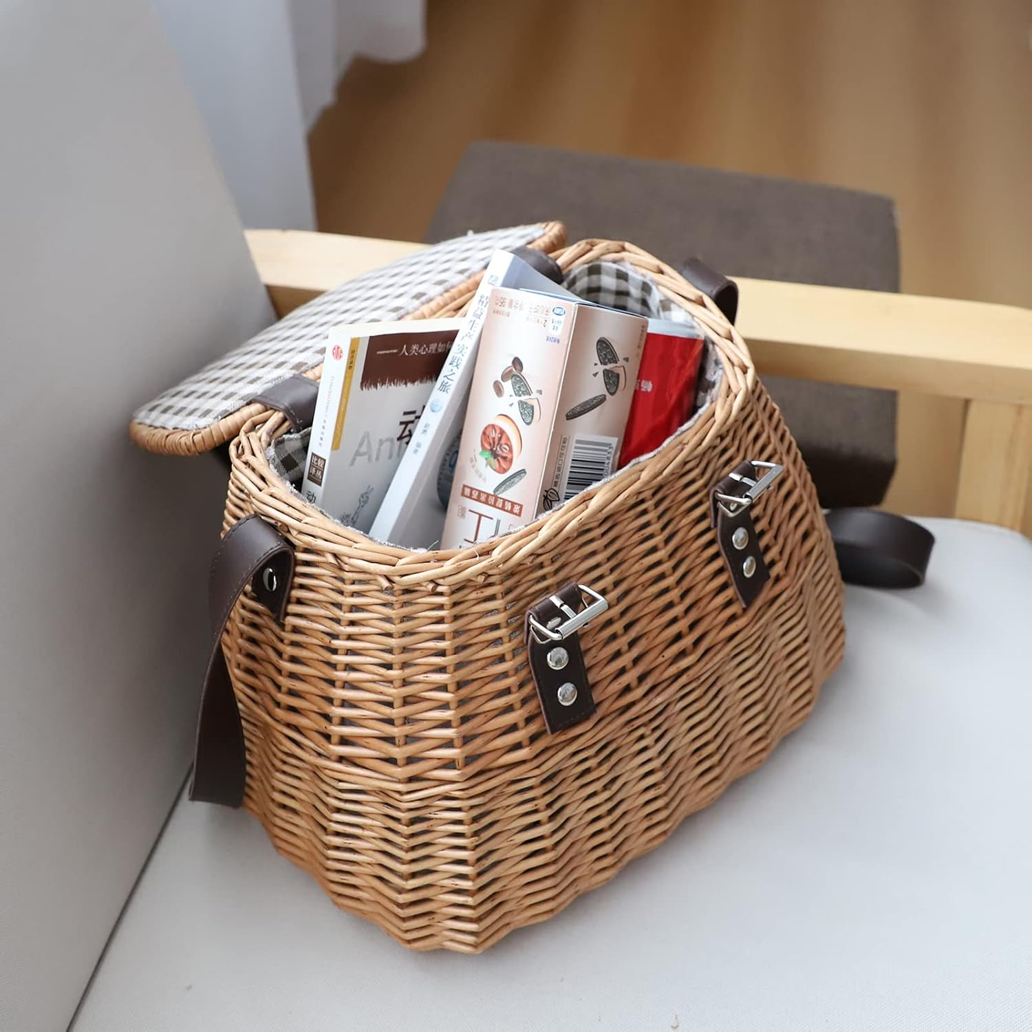 Wicker Picnic Basket, Fishing Creel Basket, Carrying Gift Basket with Lid and Shoulder Strap image number 6