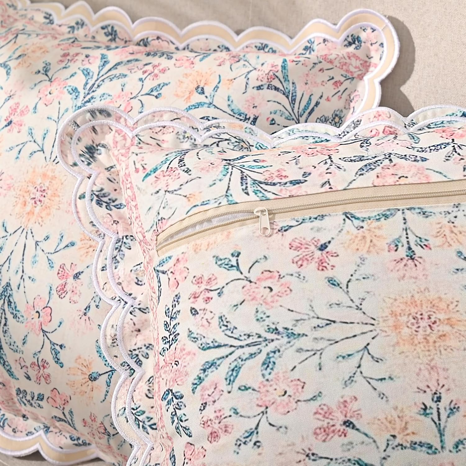 Fjdcslwx Boho Floral Throw Pillow Covers Set of 2 Colorful Bohemian Flower Decorative Scalloped Wavy Edge Designs Pillowcase for Bedroom Sofa Living Room Bed Square Pillow Case Cushion 18X18 Inch - Pink image number 2